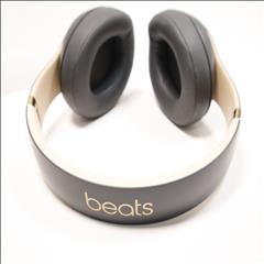 Beats Studio 3 MXJ2LL/A A1914 Shadow Gray Wireless Headphones Over