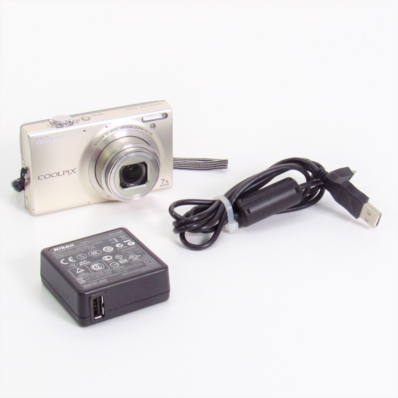 Nikon COOLPIX S6100 16MP 7x Optical Zoom Digital Camera Silver