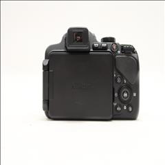 Nikon COOLPIX P600 16.1MP Digital Camera