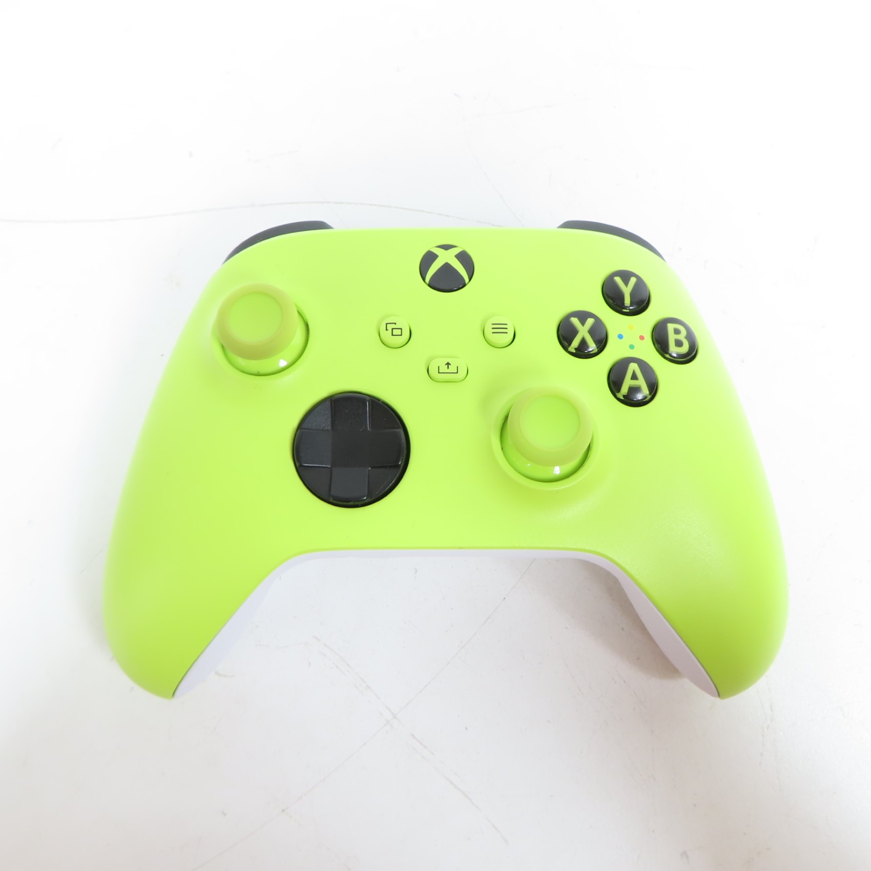 Microsoft 1914 Xbox Core Wireless Controller for Xbox/PC - Electric ...