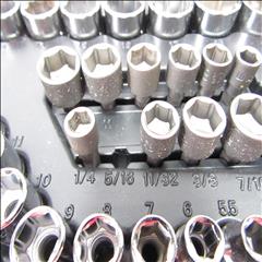 b85dbbdd-09a0-45c4-b735-