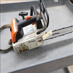 STIHL MS 193 T Gas Powered Chainsaw 30cc Local Pickup Only 3828