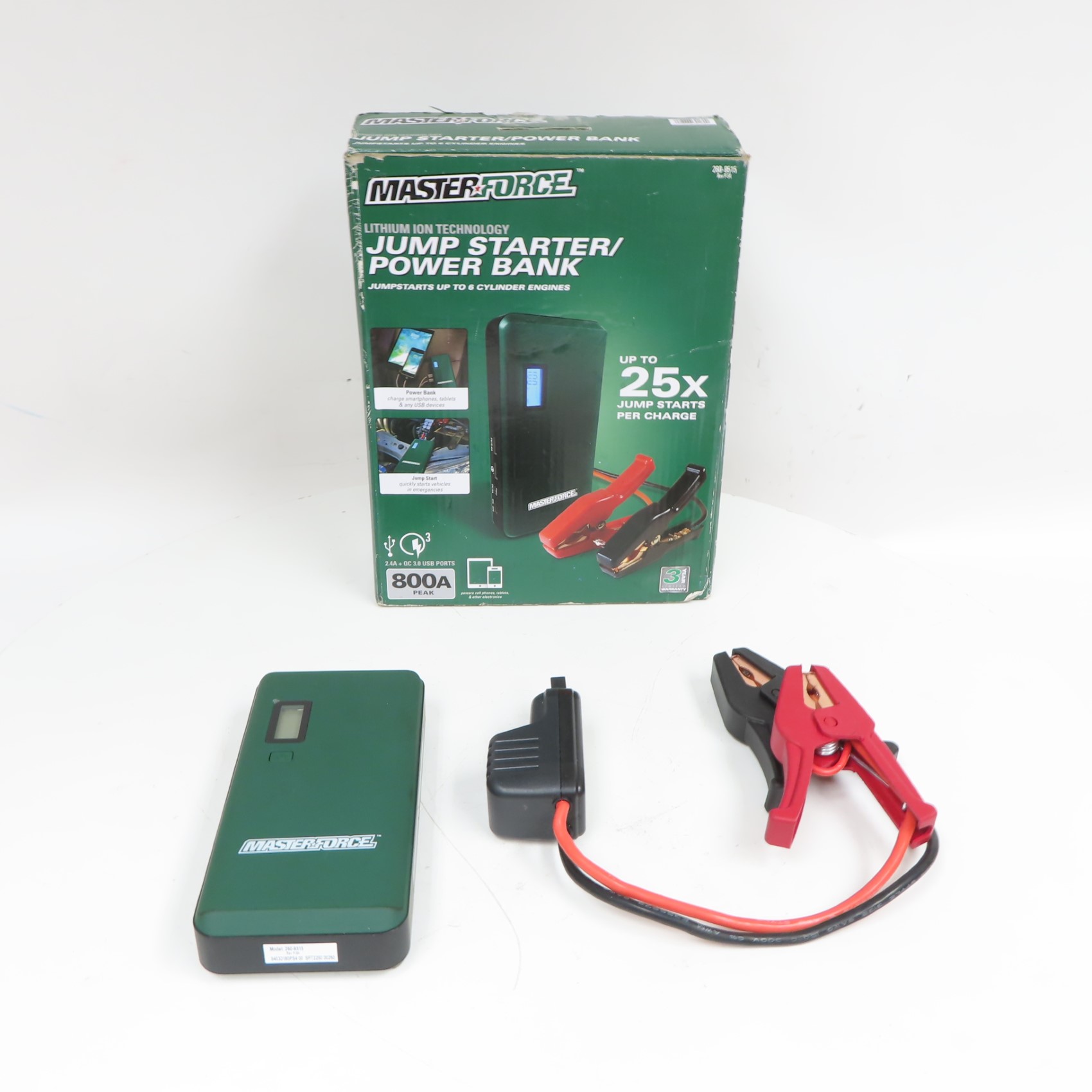 Masterforce 2609515 800A Portable LithiumIon Jump Starter/Power Bank