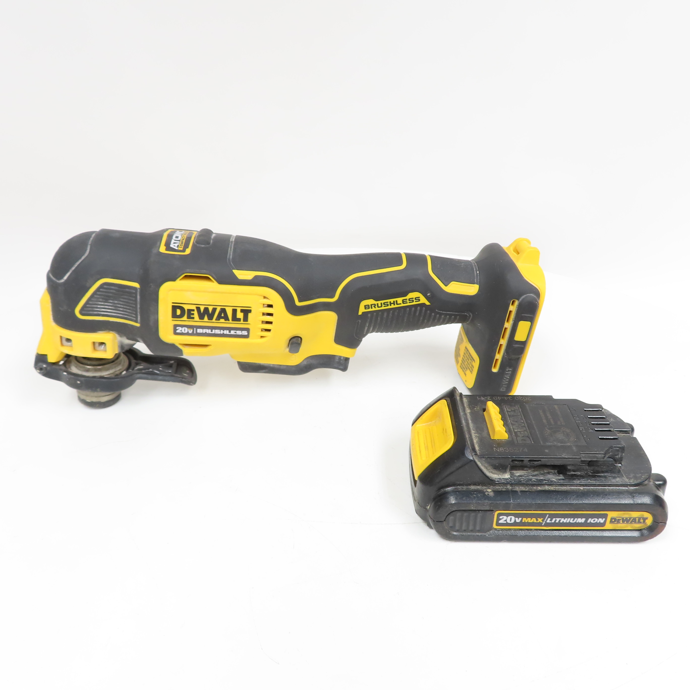 DeWalt DCS354 MAX ATOMIC 20V Cordless Oscillating MultiTool