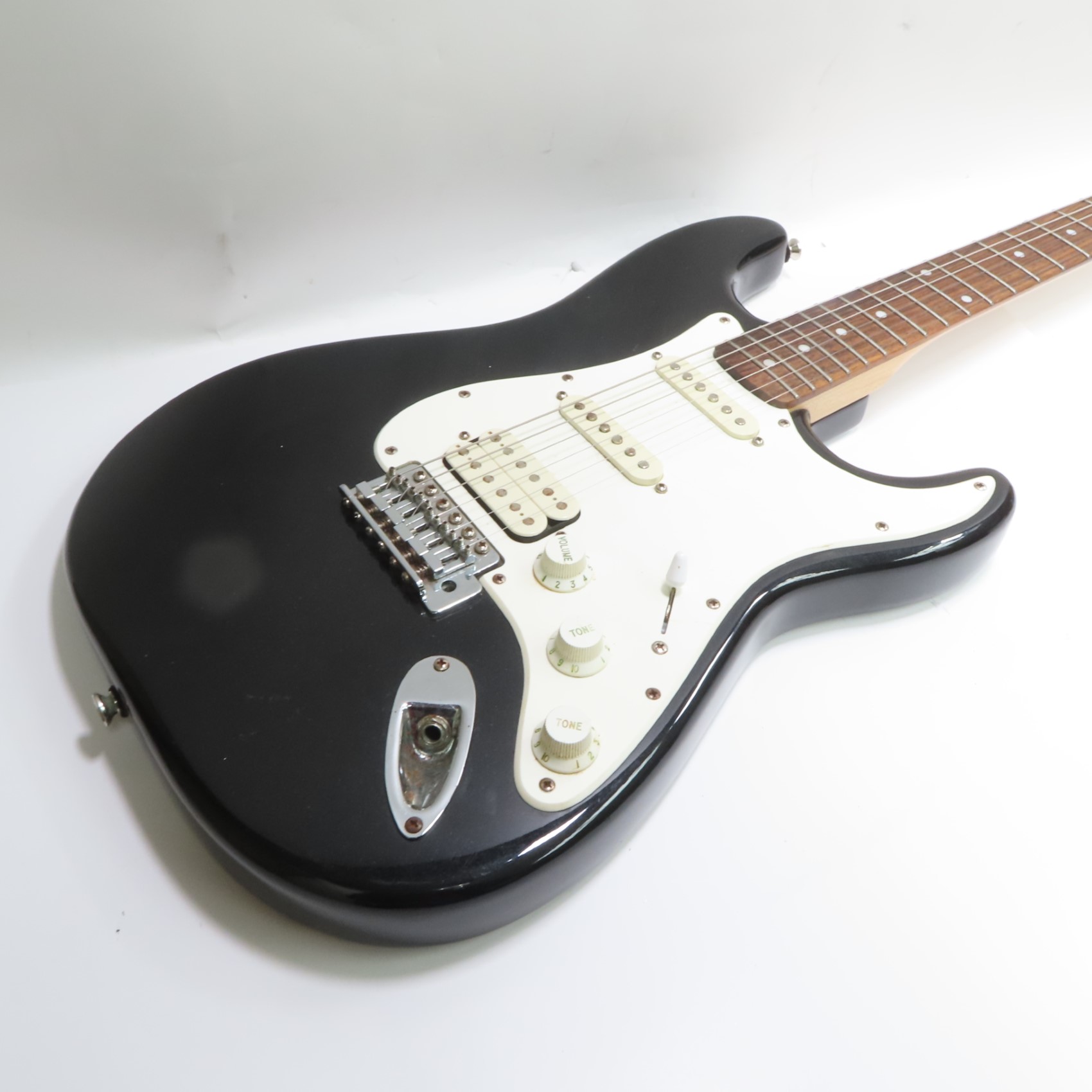 Fender Starcaster Solid Body 6-String Electric Guitar - Black (Pick-Up Only)