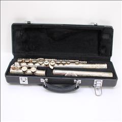 Armstrong Model 104 Standard Student Level Silver Plated Flute