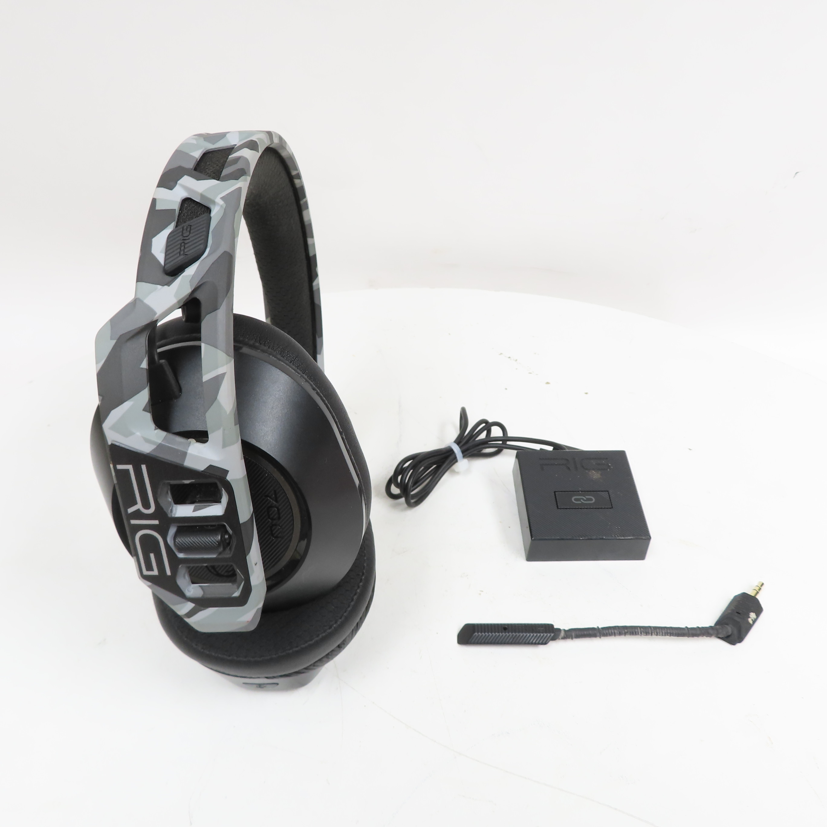Plantronics RIG 700HX Wireless Gaming Headset for Xbox One/PC