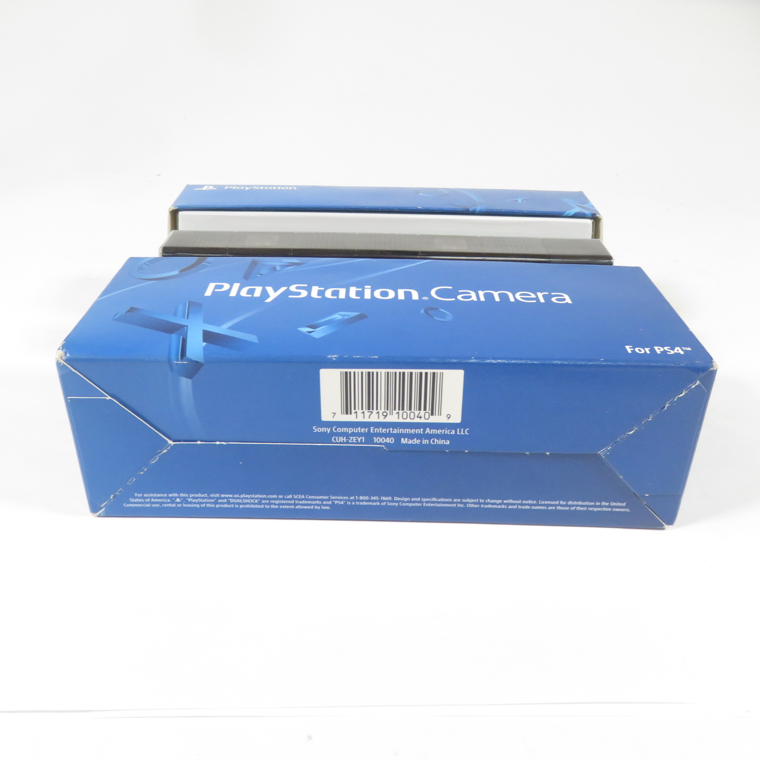 Sony CUHZEY1 PlayStation Camera for PS4, 3D DepthSensing Black Body