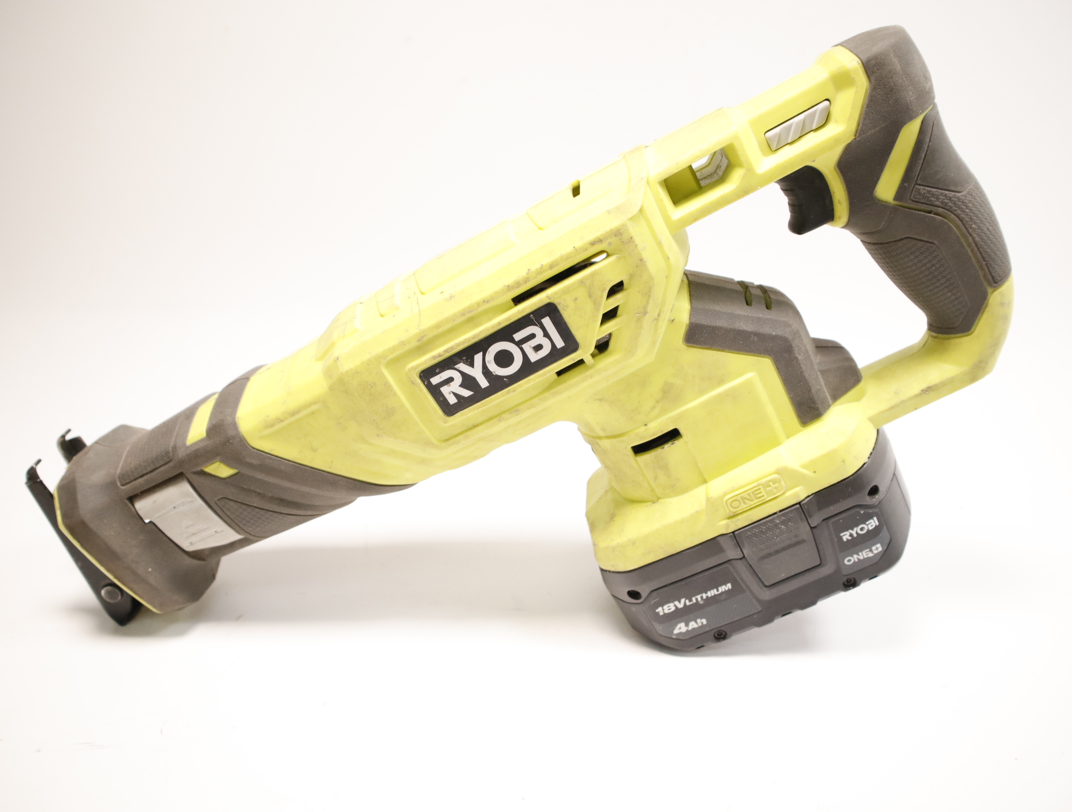 Ryobi P519VN 18V Cordless Reciprocating Saw Kit