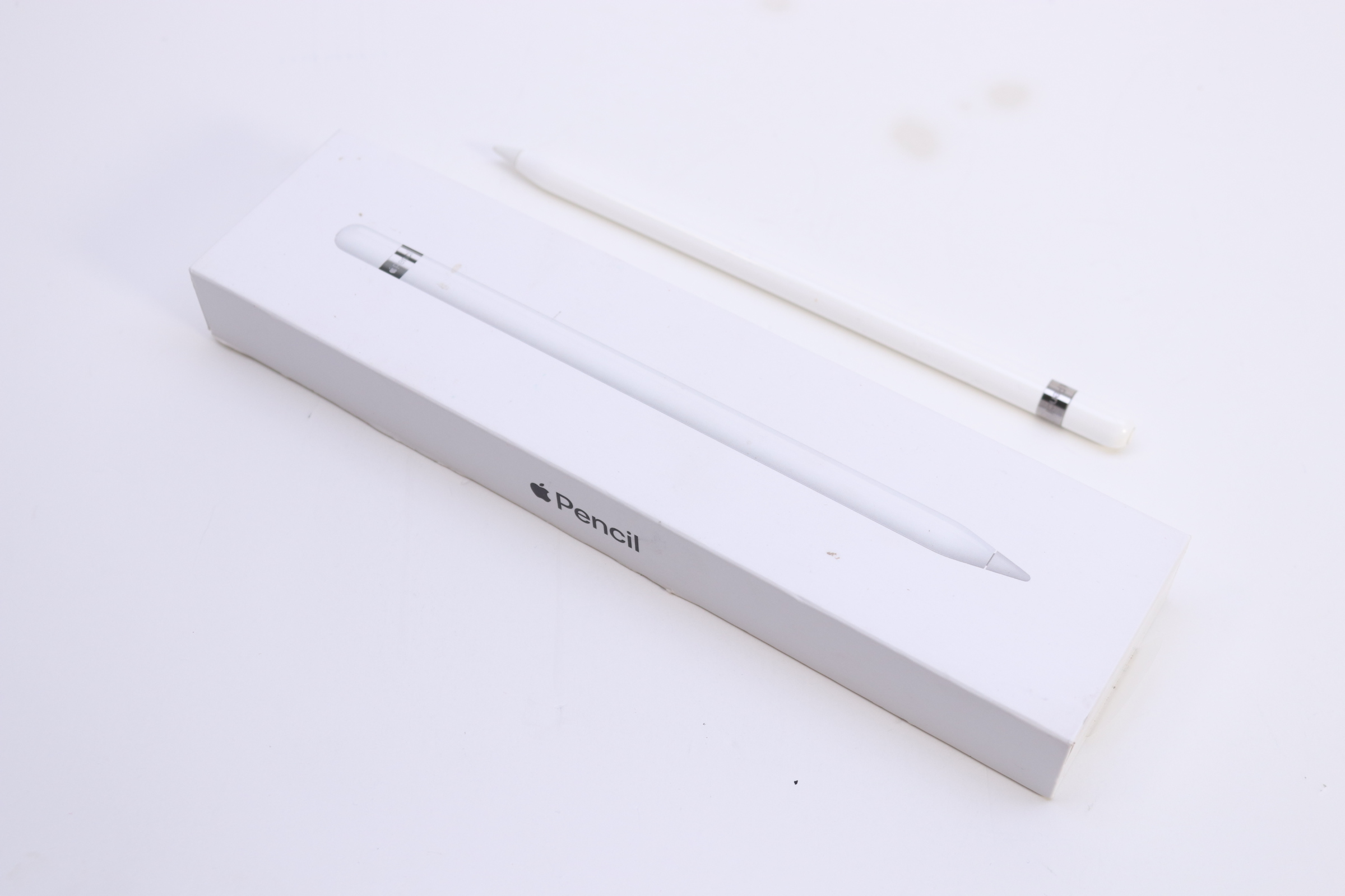 Apple MKOC2AM/A Pencil 1st Generation Bluetooth Smart Pen