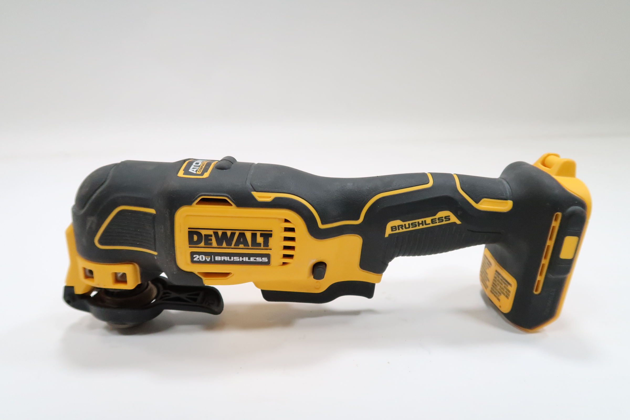 DeWalt DCS354 ATOMIC 20V MAX Cordless Brushless Oscillating Multi Tool 7811