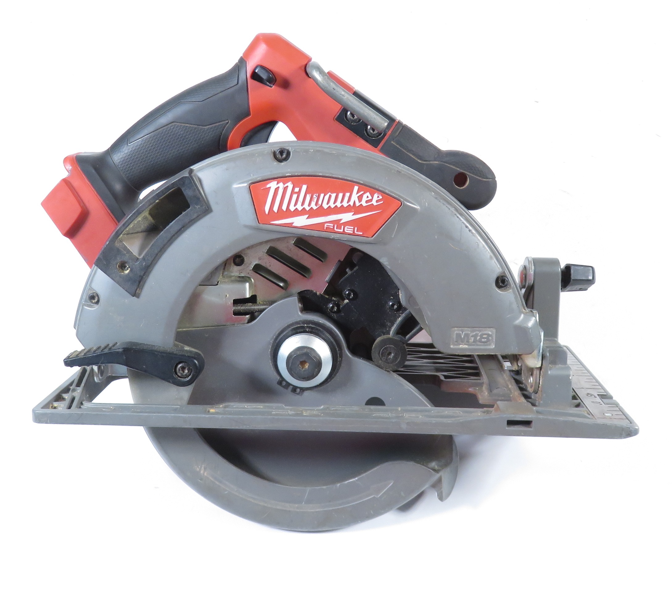 Milwaukee 2732-20 M18 FUEL 7-1/4 in. Battery Operated Circular Saw