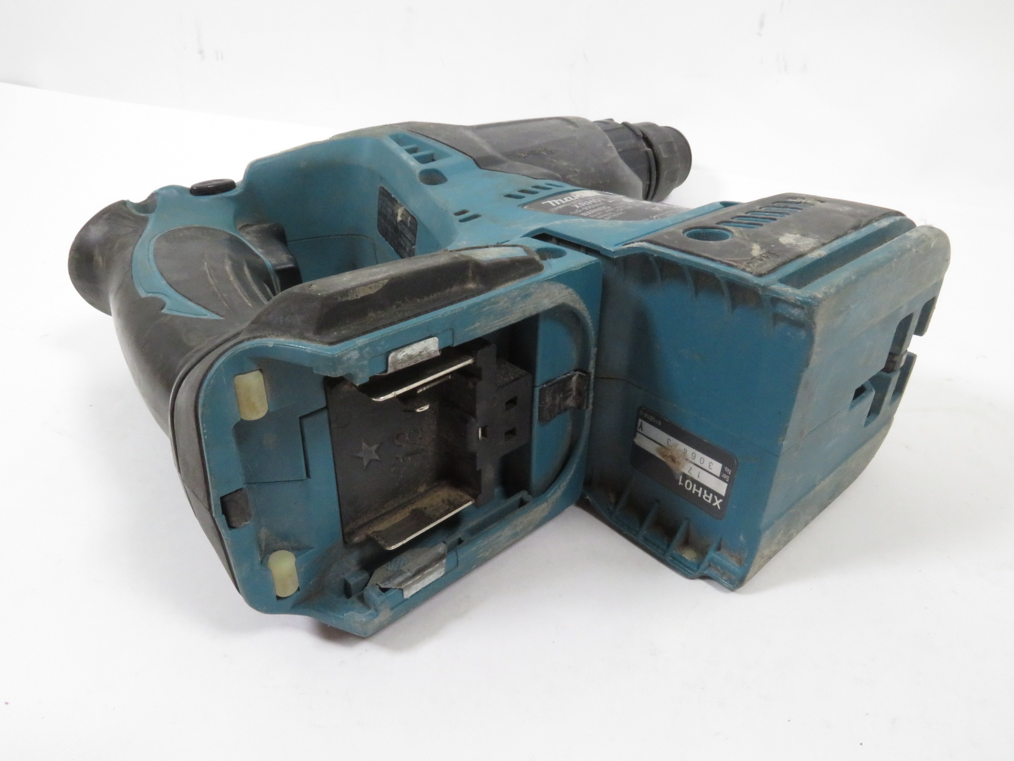 Makita XRH01 18V 1" Brushless Cordless Rotary Hammer