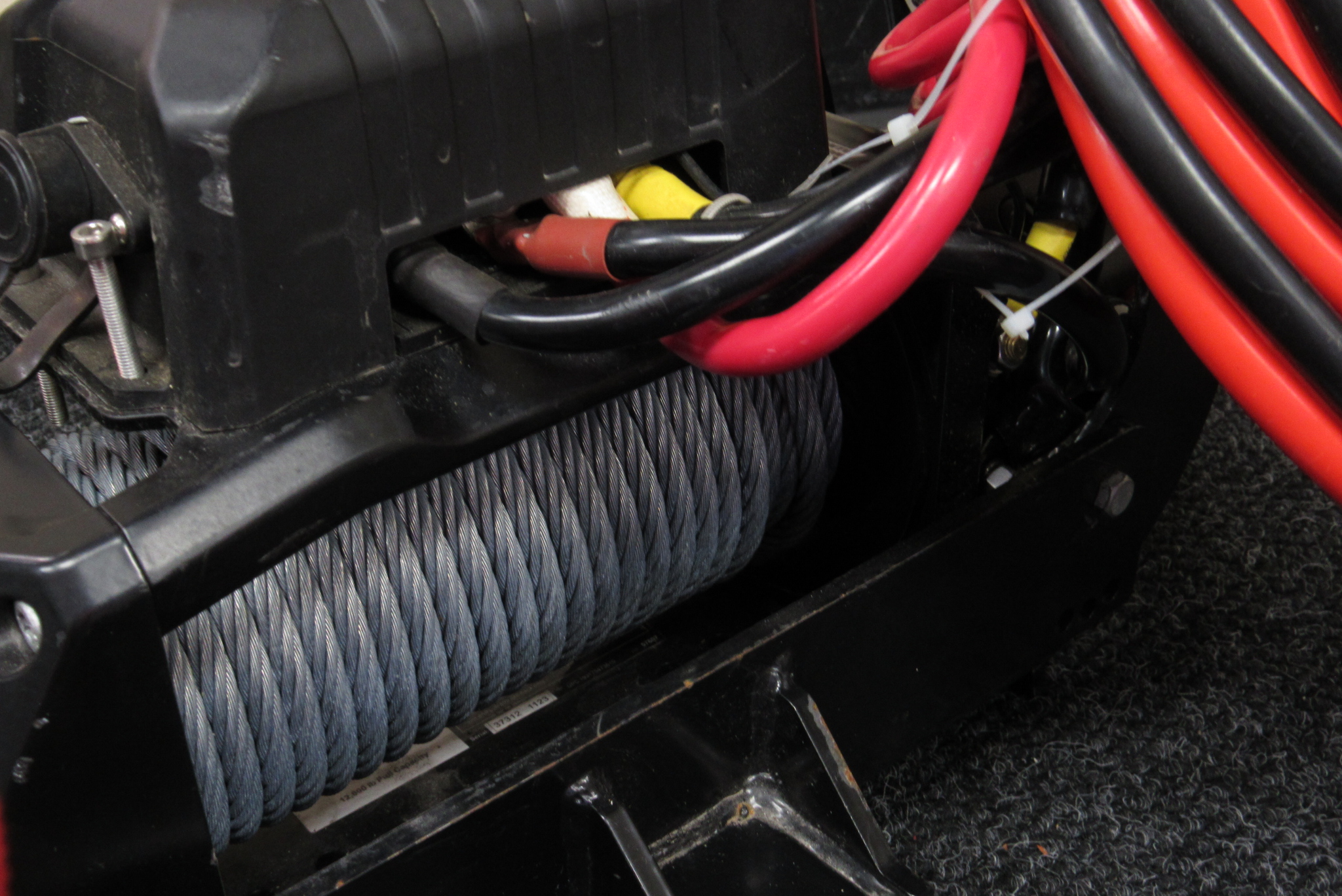 Badland ZXR 9500 9500-lb Truck/SUV Winch - Local Pick-Up Only