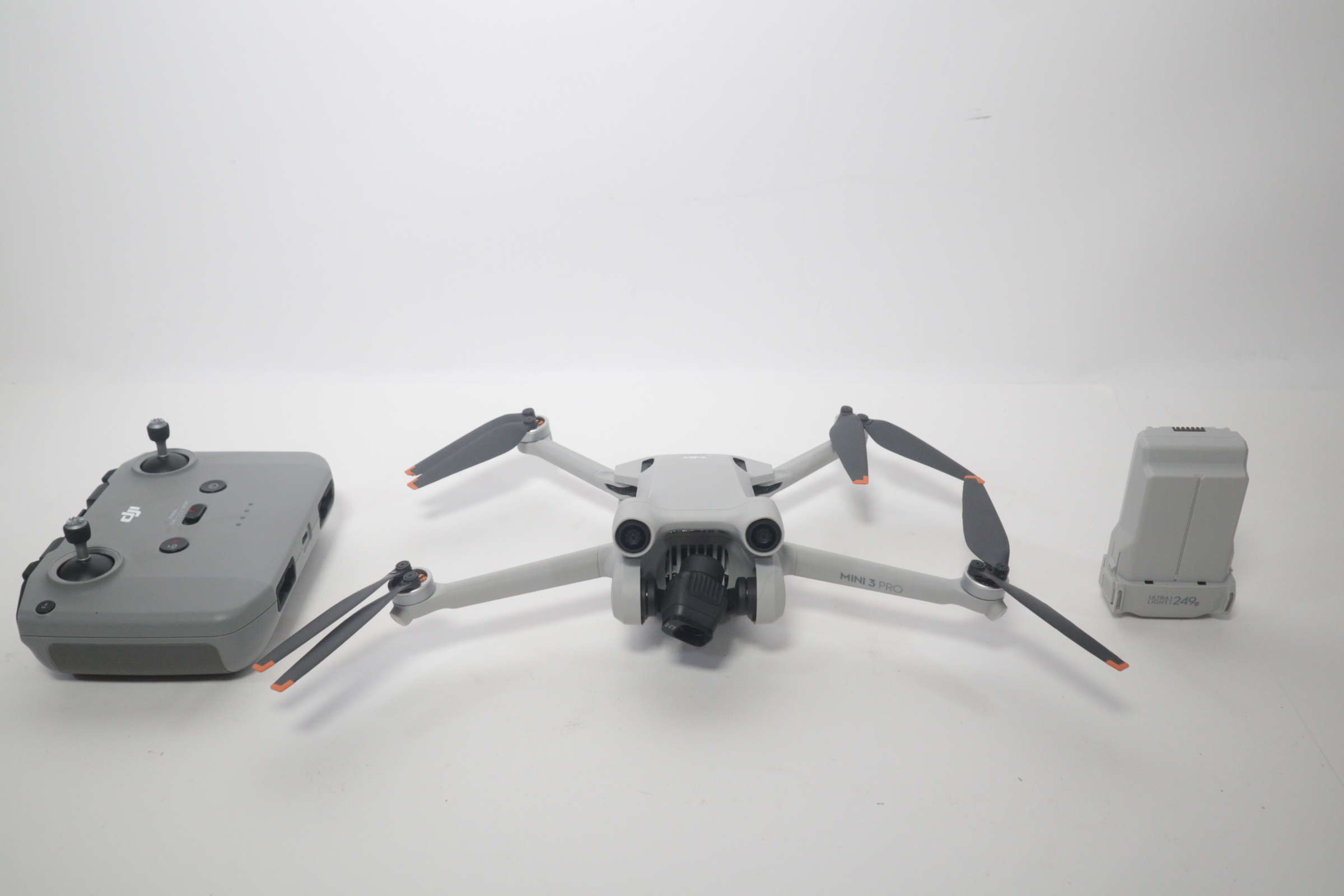 DJI RC DJI MINI 3 PRO 4K 48MP Ultra Light 249G Mini Drone Controller No Charger