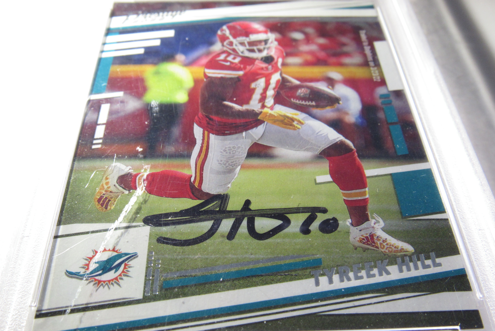 Tyreek Hill Auto #144 Panini 2022 Prestige Football PSA/DNA