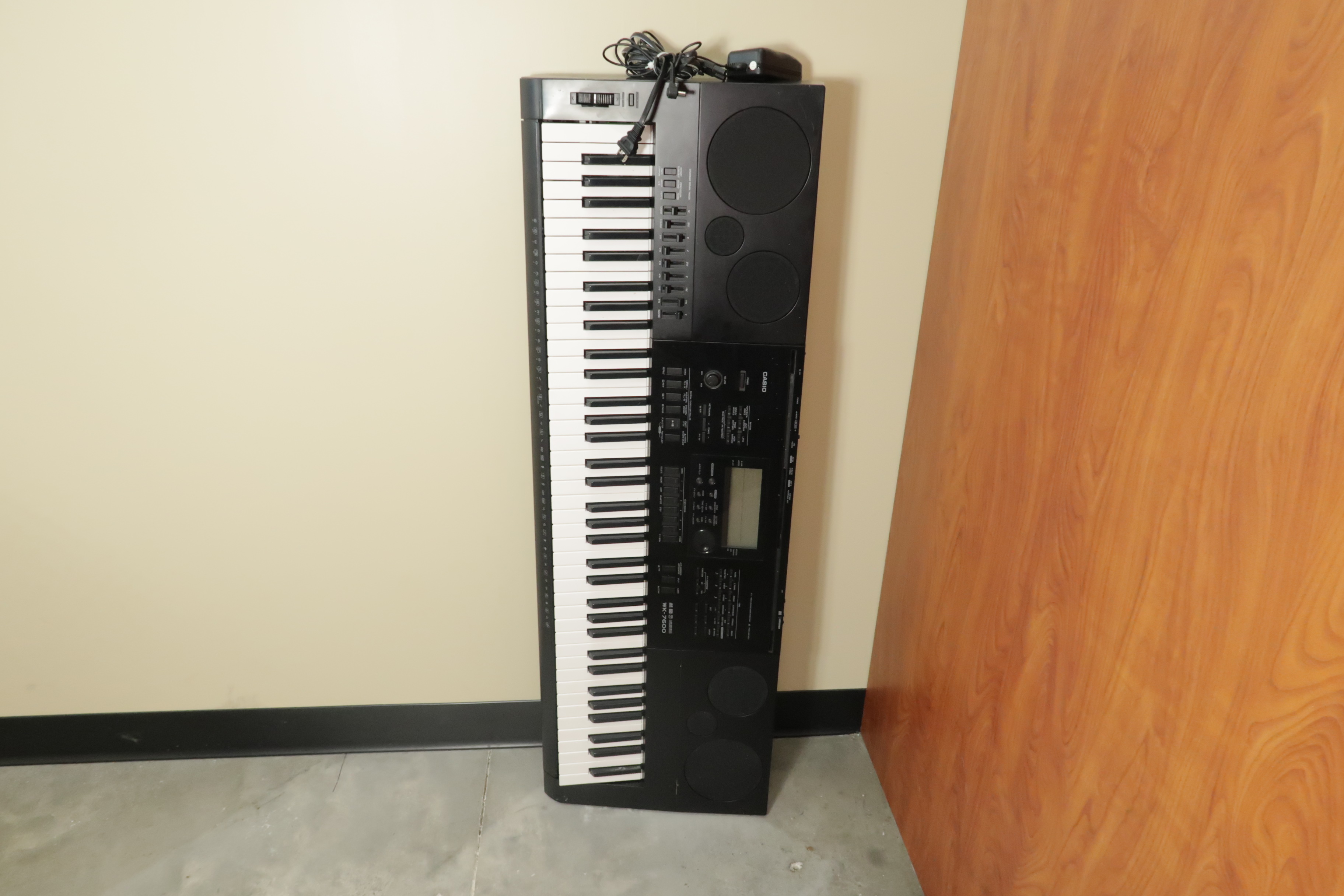 Casio WK7600 76Key Workstation Keyboard