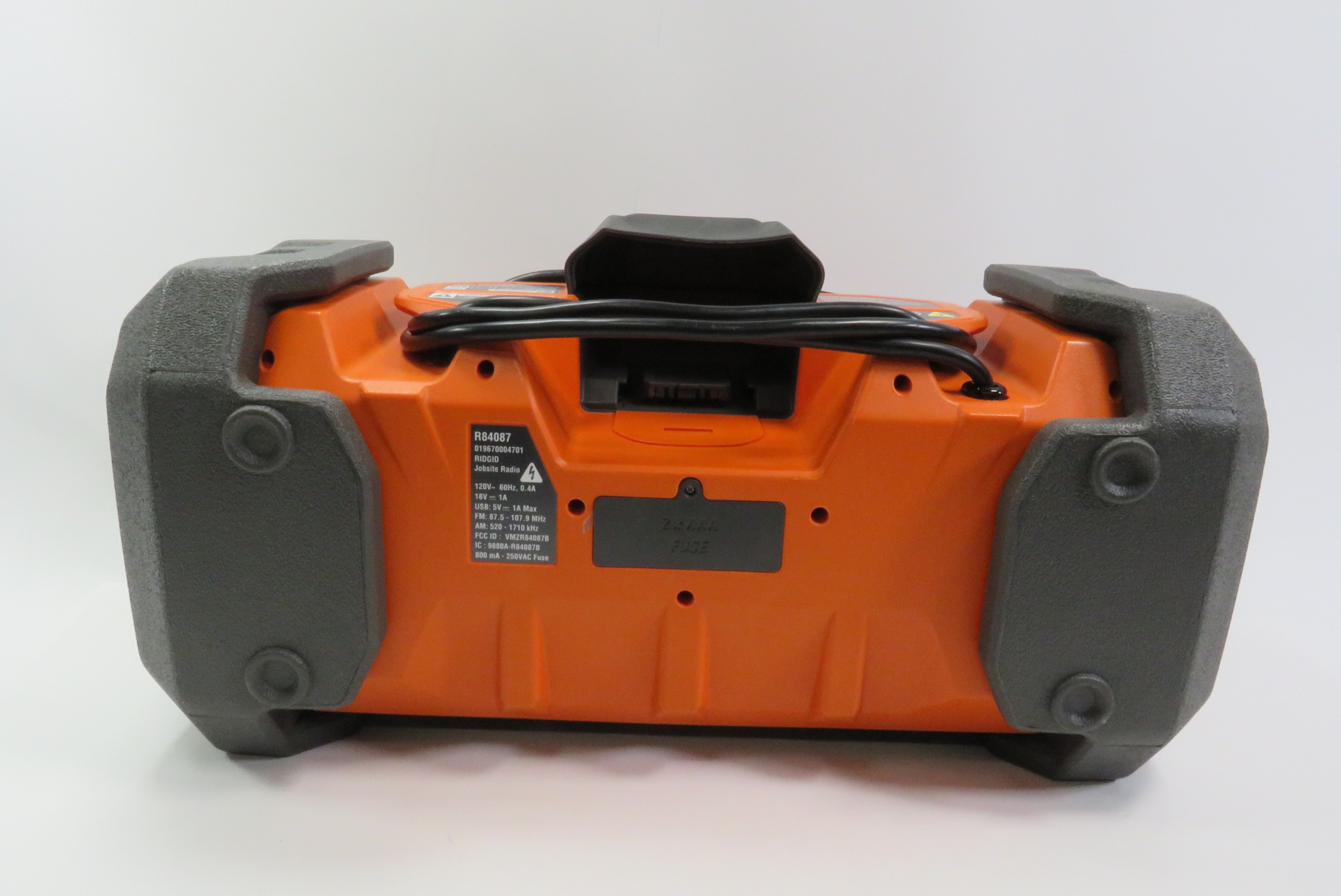 Ridgid R84087 18V Hybrid Bluetooth Jobsite Radio