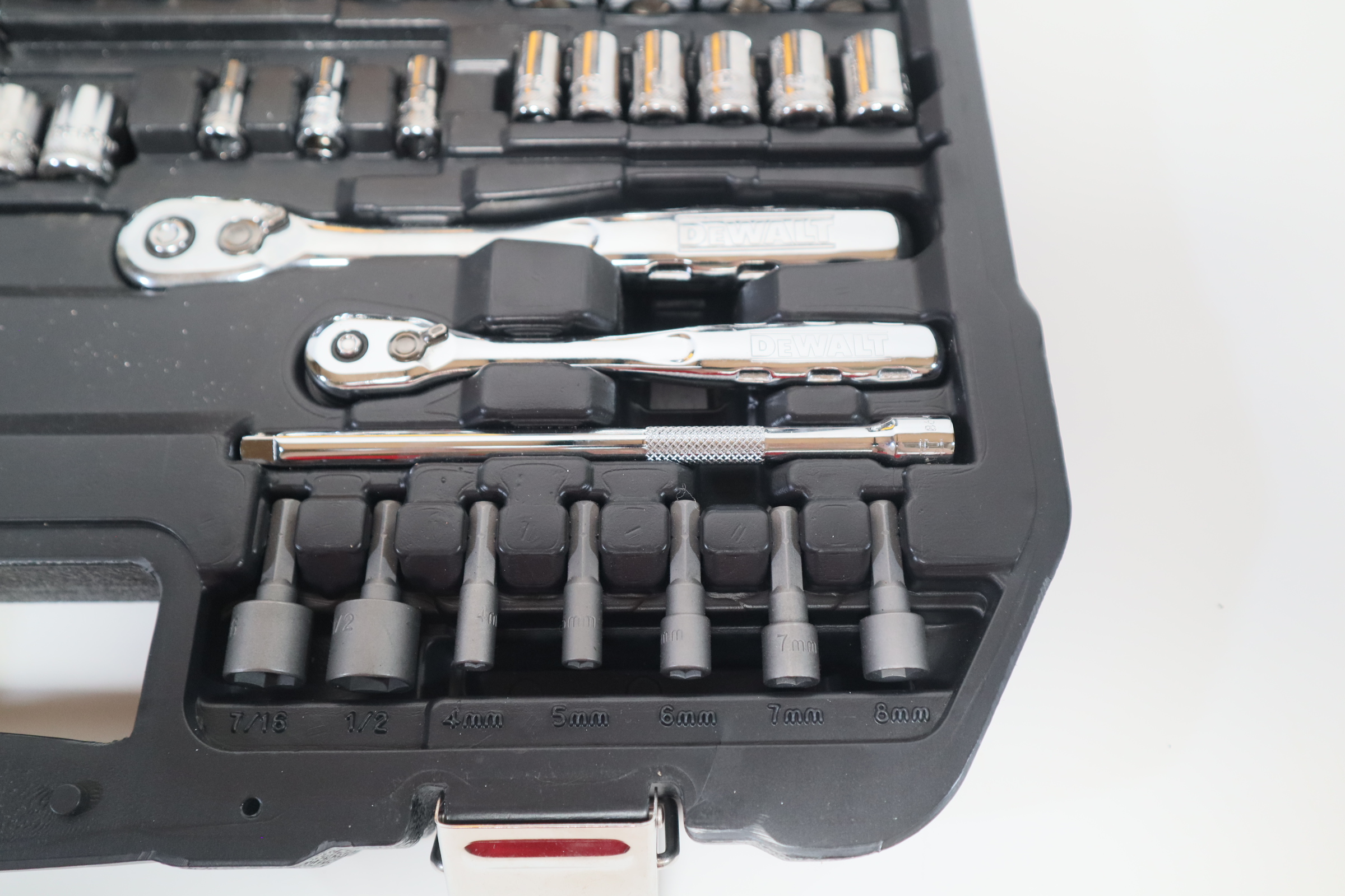 DeWalt DWMT73803 168Piece Mechanics Tools Kit & Socket Set