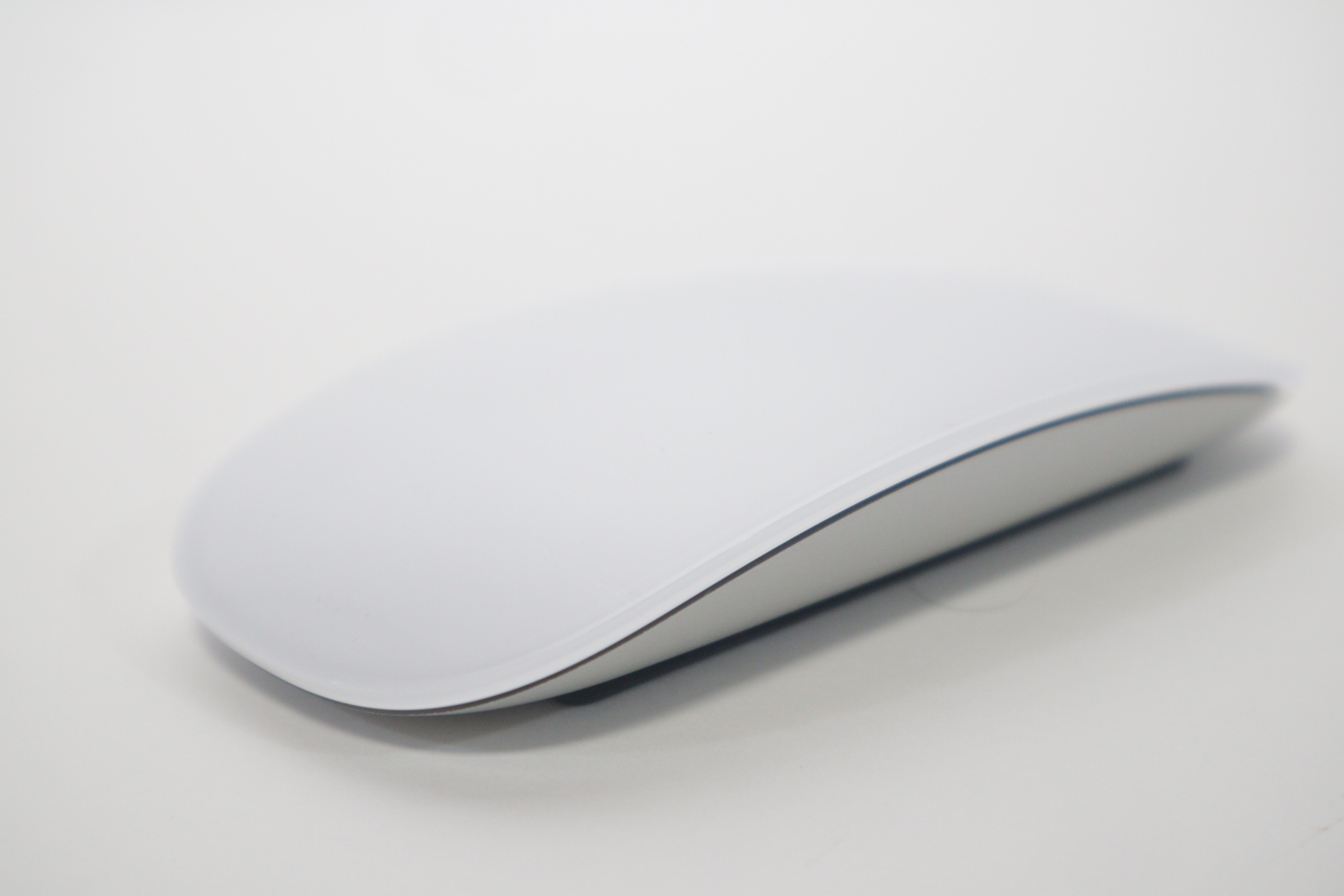 Apple Magic Mouse MK2E3AM/A A1657 White Multi-Touch Surface