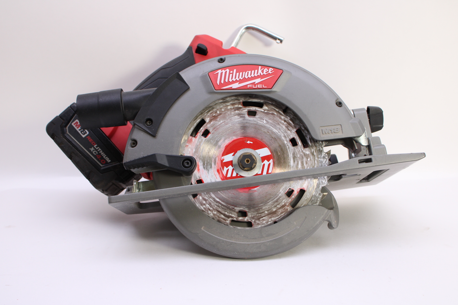 Milwaukee 2732-20 M18 FUEL 18V Lithium-Ion 7-1/4 in Circular Saw