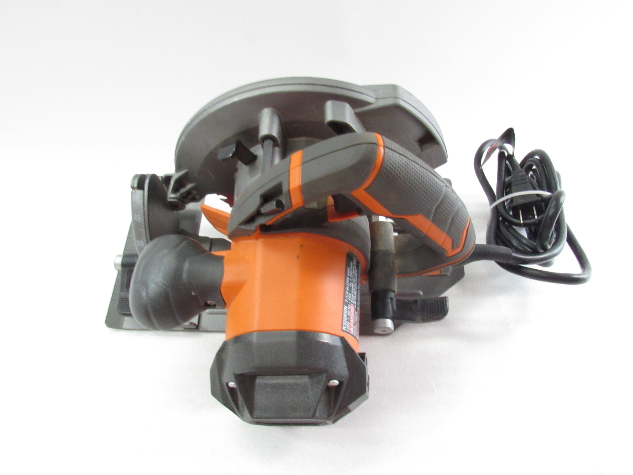 Ridgid R3205VN 15 Amp 7-1/4 in. Circular Saw