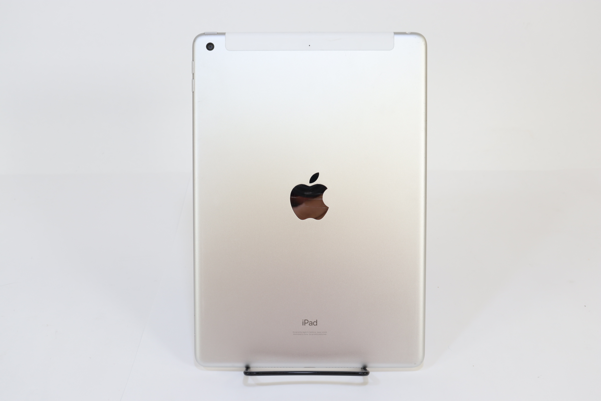 Apple iPad 8th Gen MYMQ2LL/A 32GB Wi-Fi + Cellular 10.2
