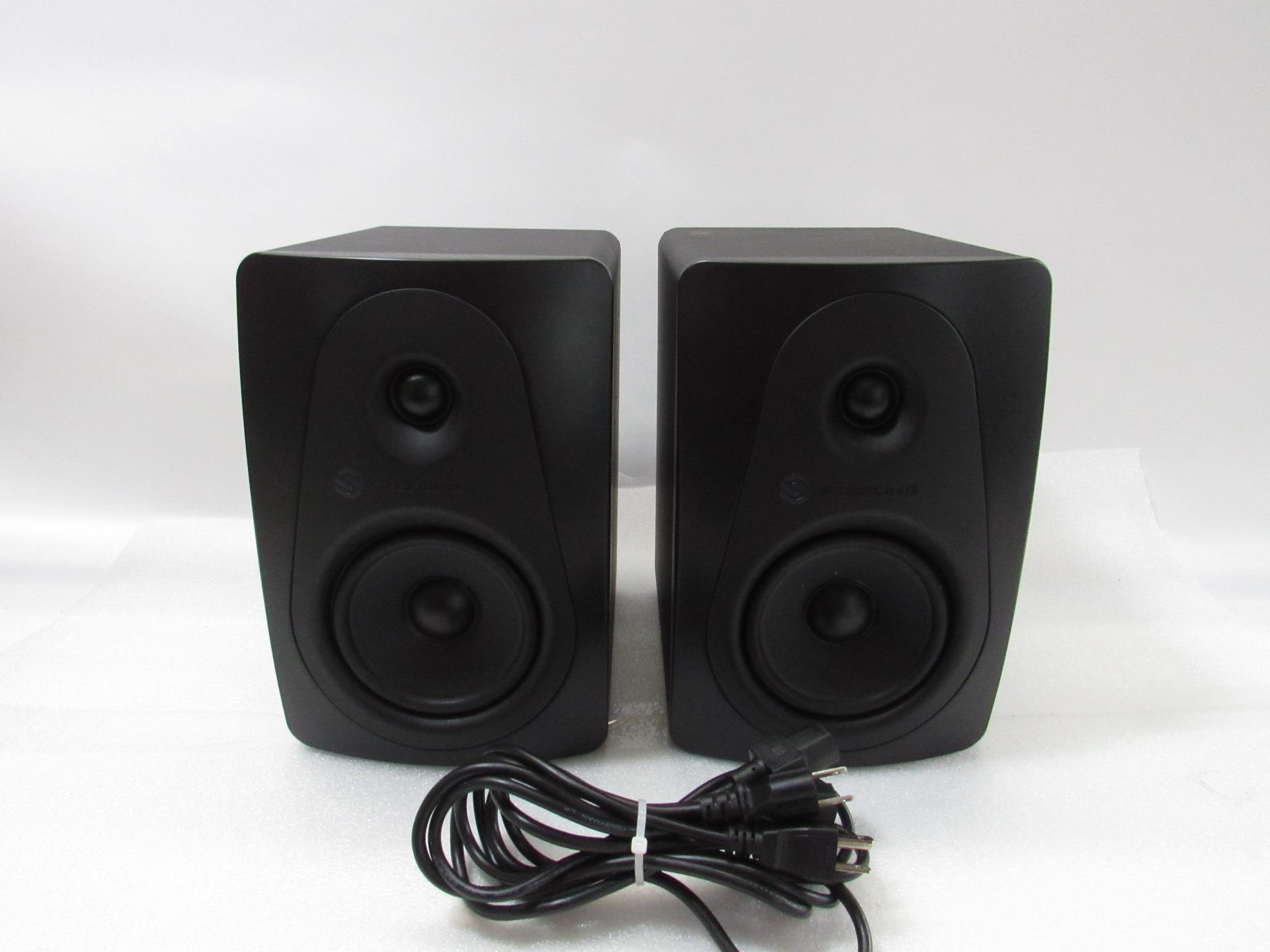 Sterling MX5 5" Powered Studio Monitors