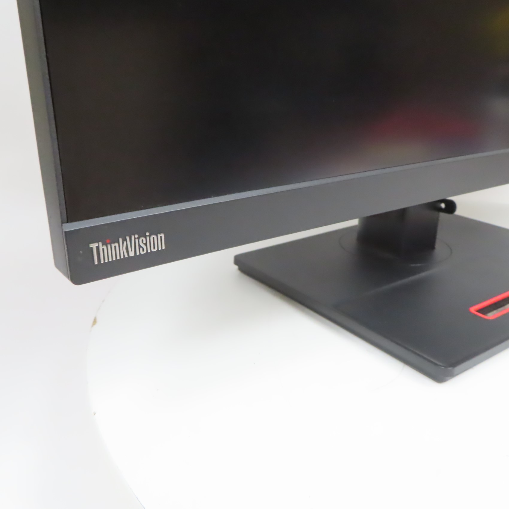 Lenovo ThinkVision T27h-20 27" 1440p (QHD) IPS-LED Monitor (Local Pick ...