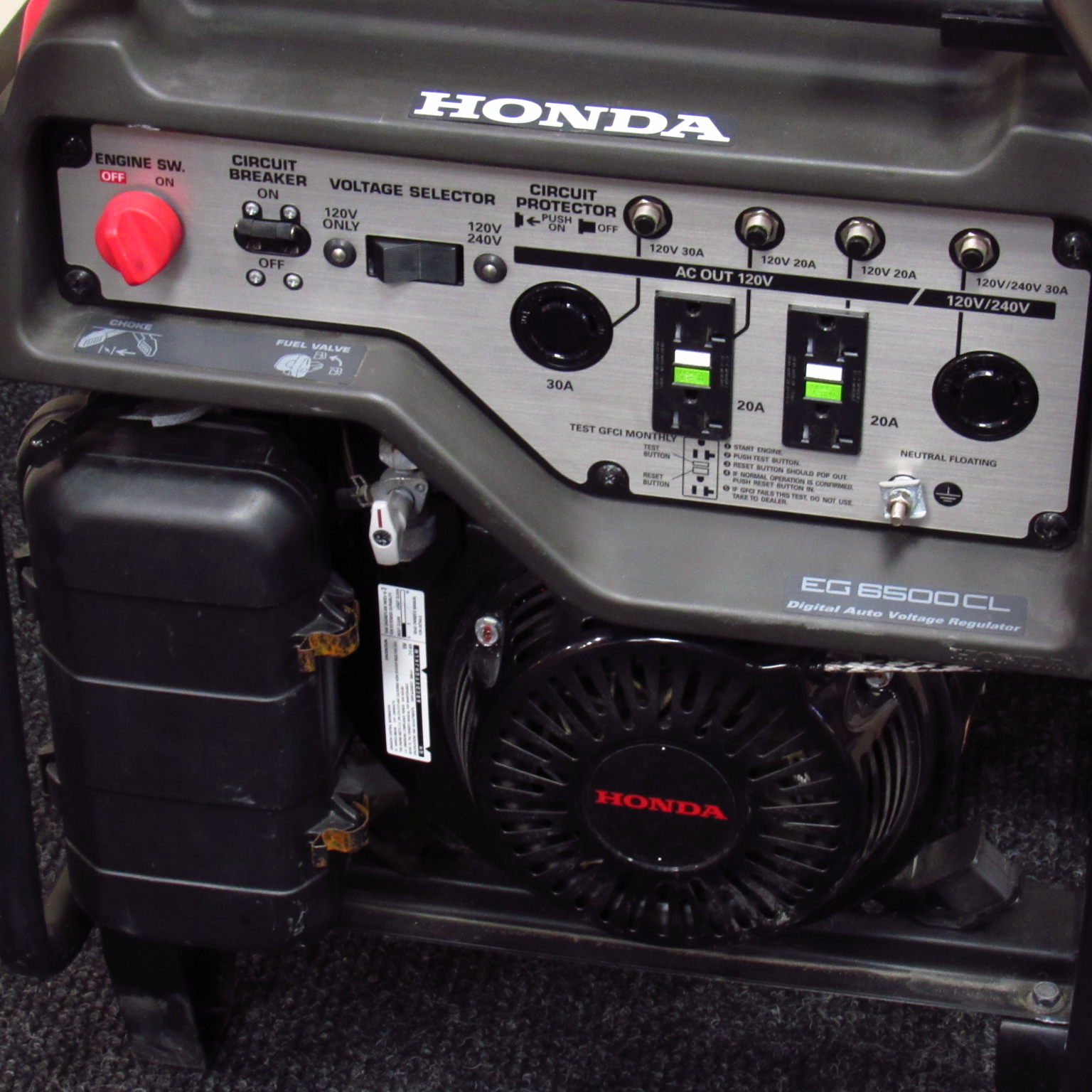 Honda EG6500CL 5500W Rated 6500W Max GasPowered Generator Local Pick