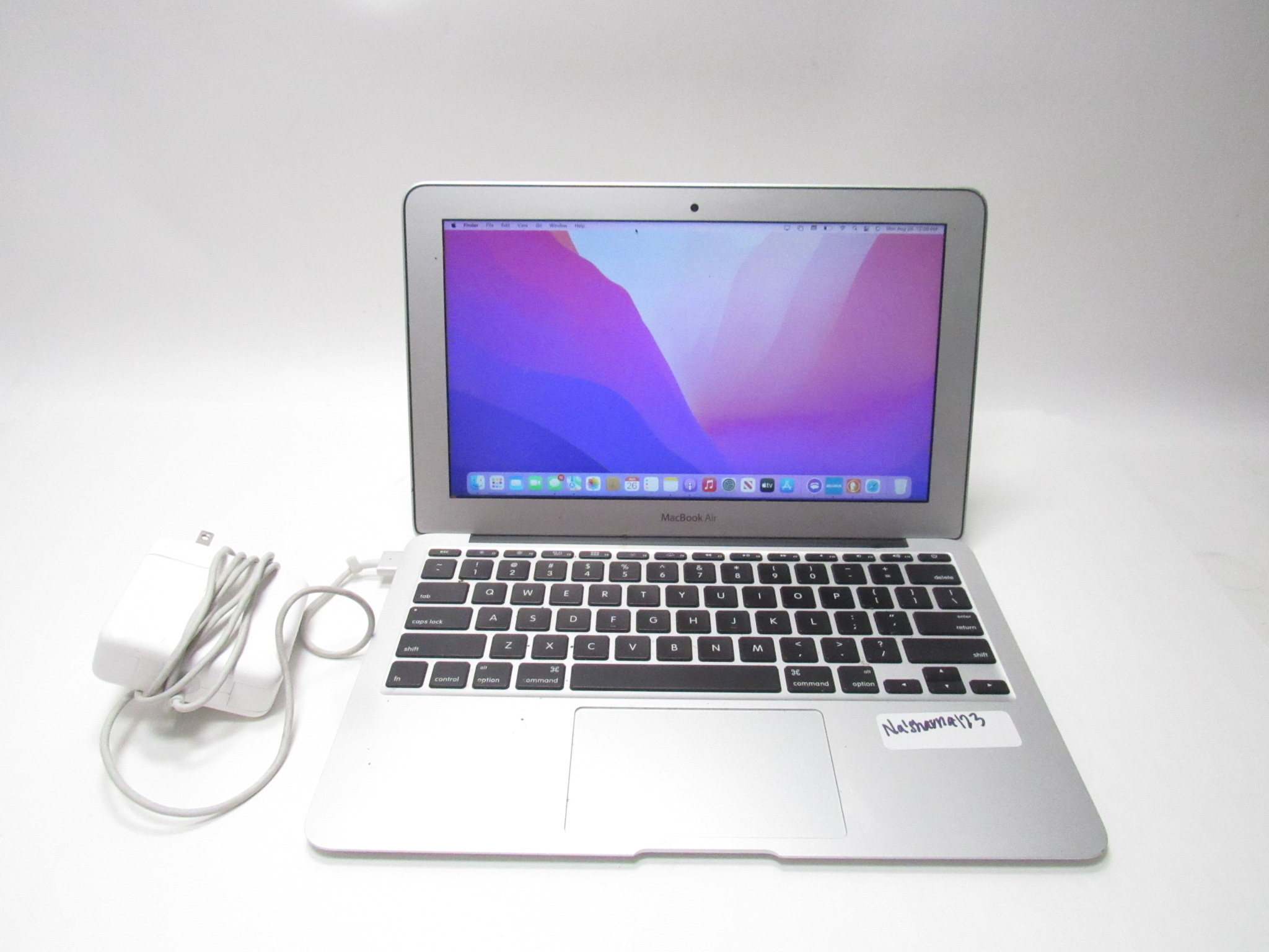 Apple MacBook Air 128GB on sale in Silver 2015