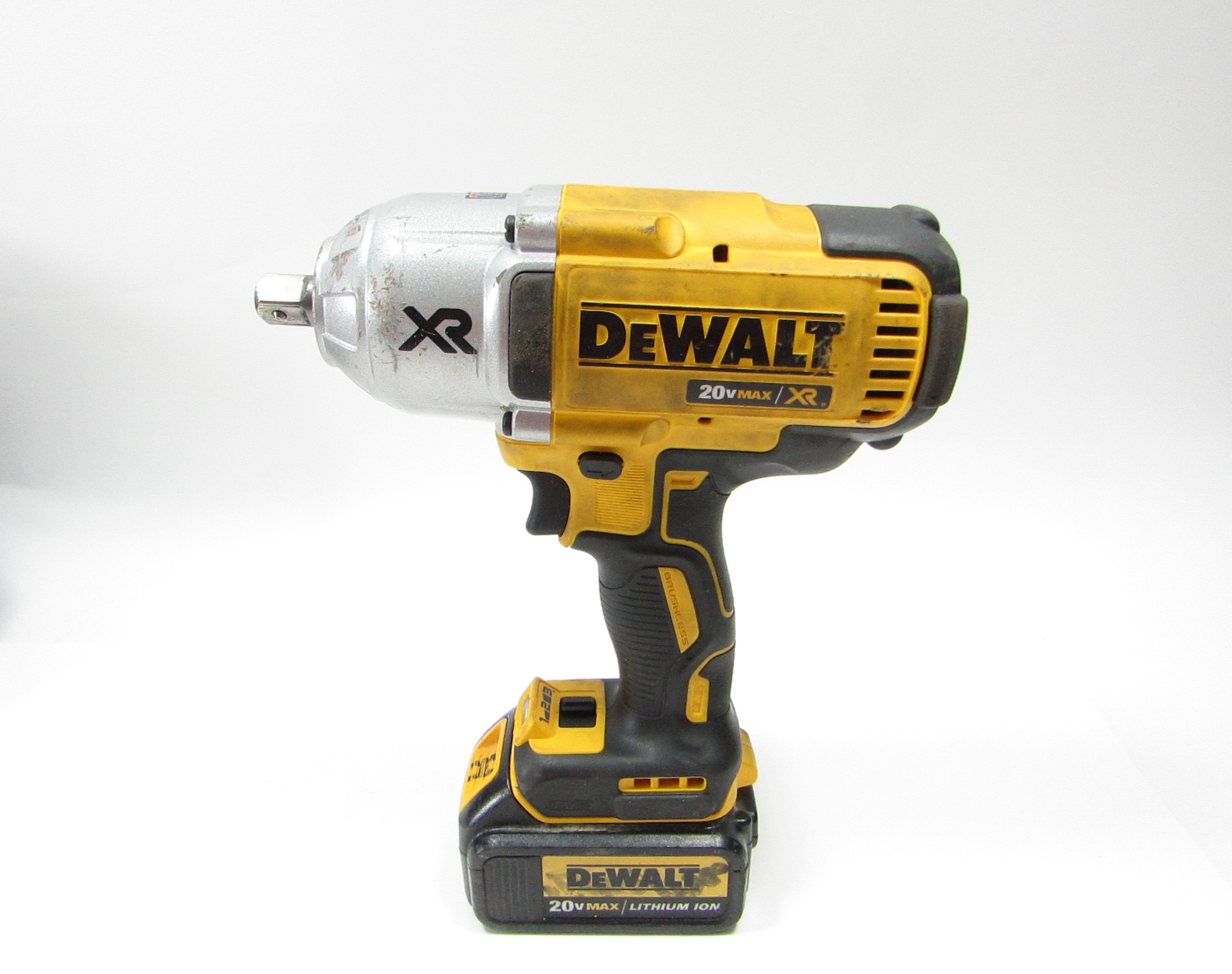 DeWALT DCF899 20V MAX XR Cordless Brushless 1/2