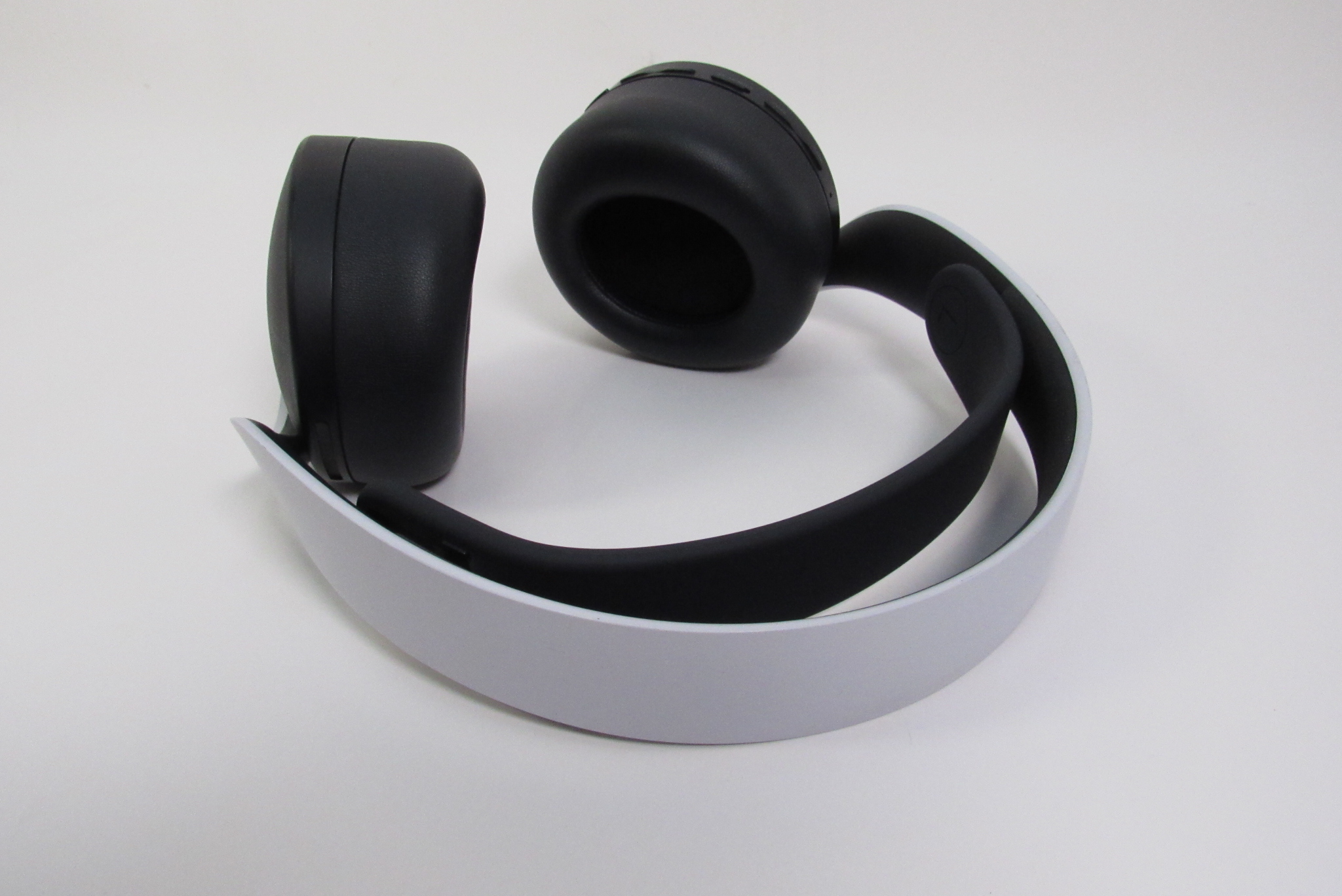 Sony CFI-ZWH1 PULSE 3D Wireless Over-Ear Gaming Headset - for Sony ...