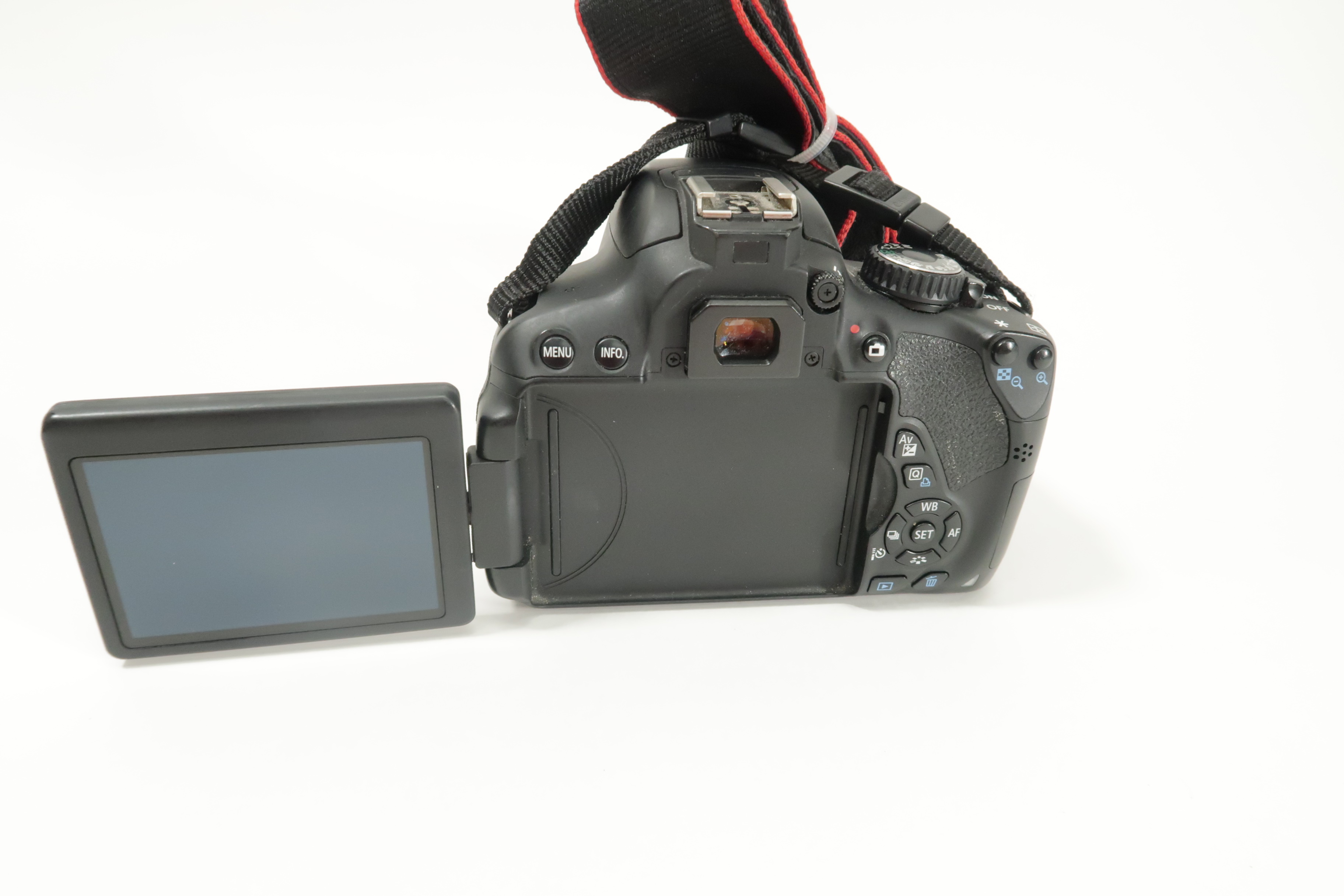 Canon EOS Rebel T4i DS126371 DSLR Digital Camera