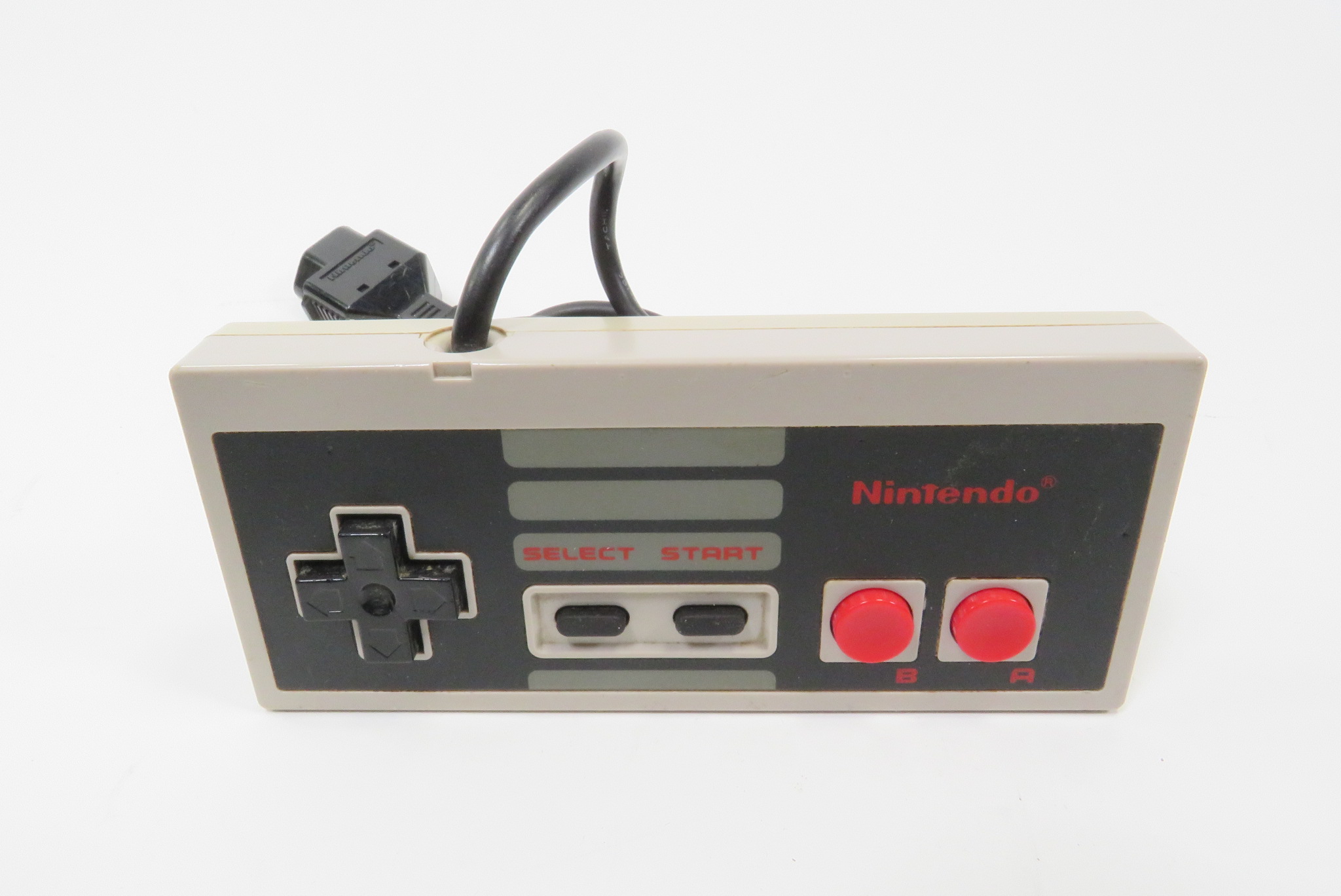 Hyperkin Retron HD Video Game Console / Super Mario Bros