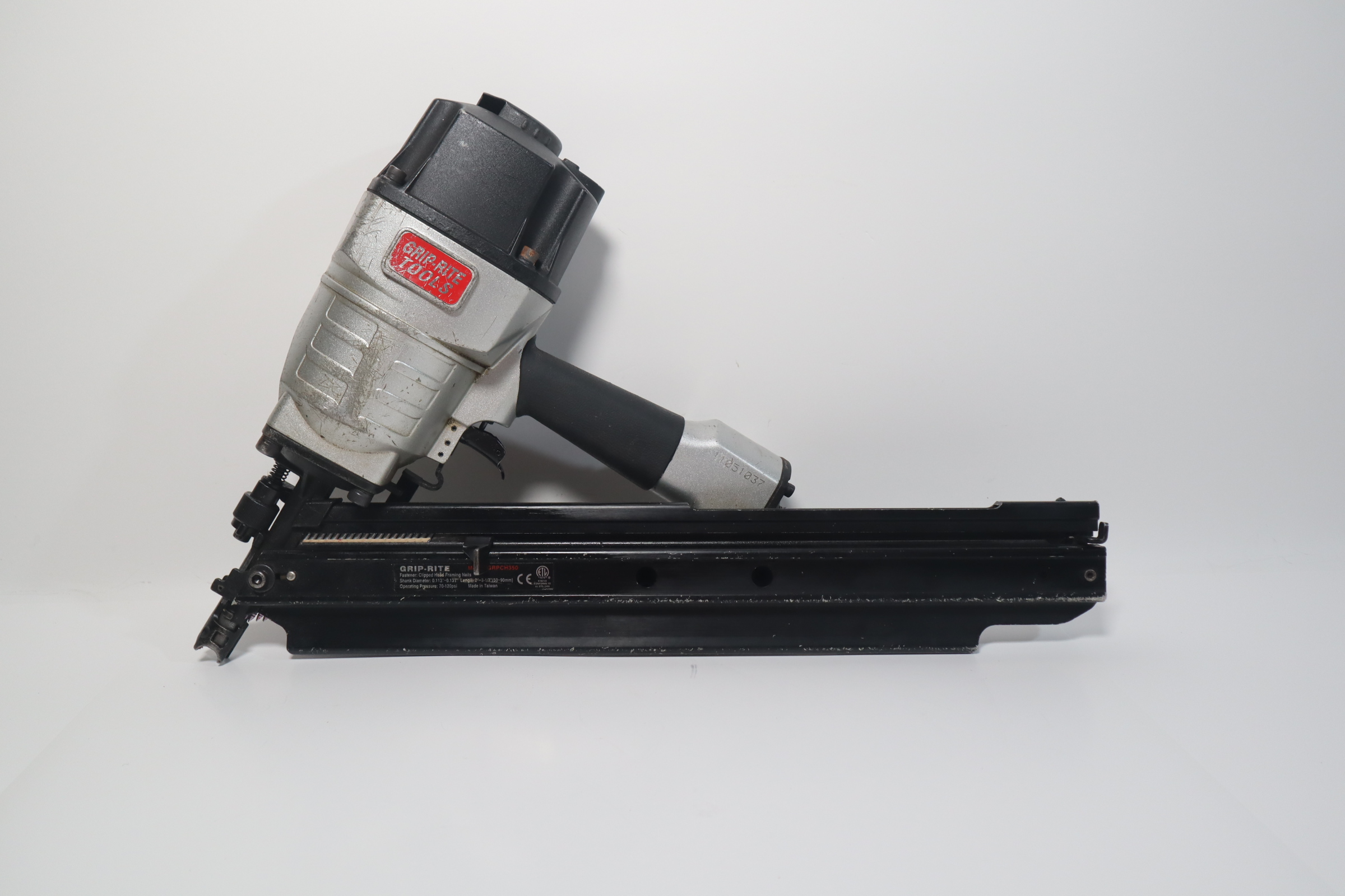 GRIP-RITE Tools GRPCH350 Pneumatic 33 Degree Clipped Head Framing ...