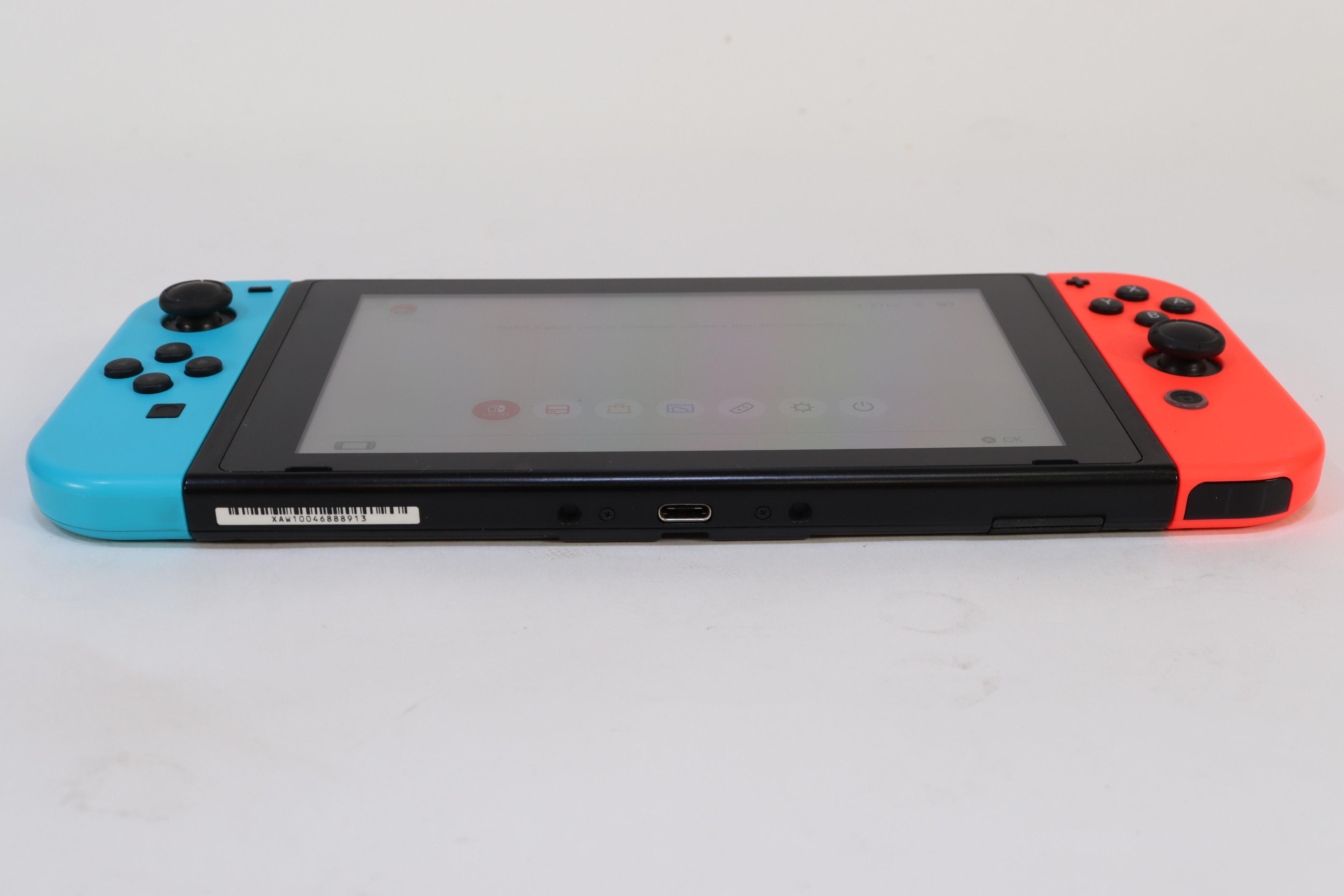 Nintendo Switch HAC-001 32GB Video Game System Switch - 8913