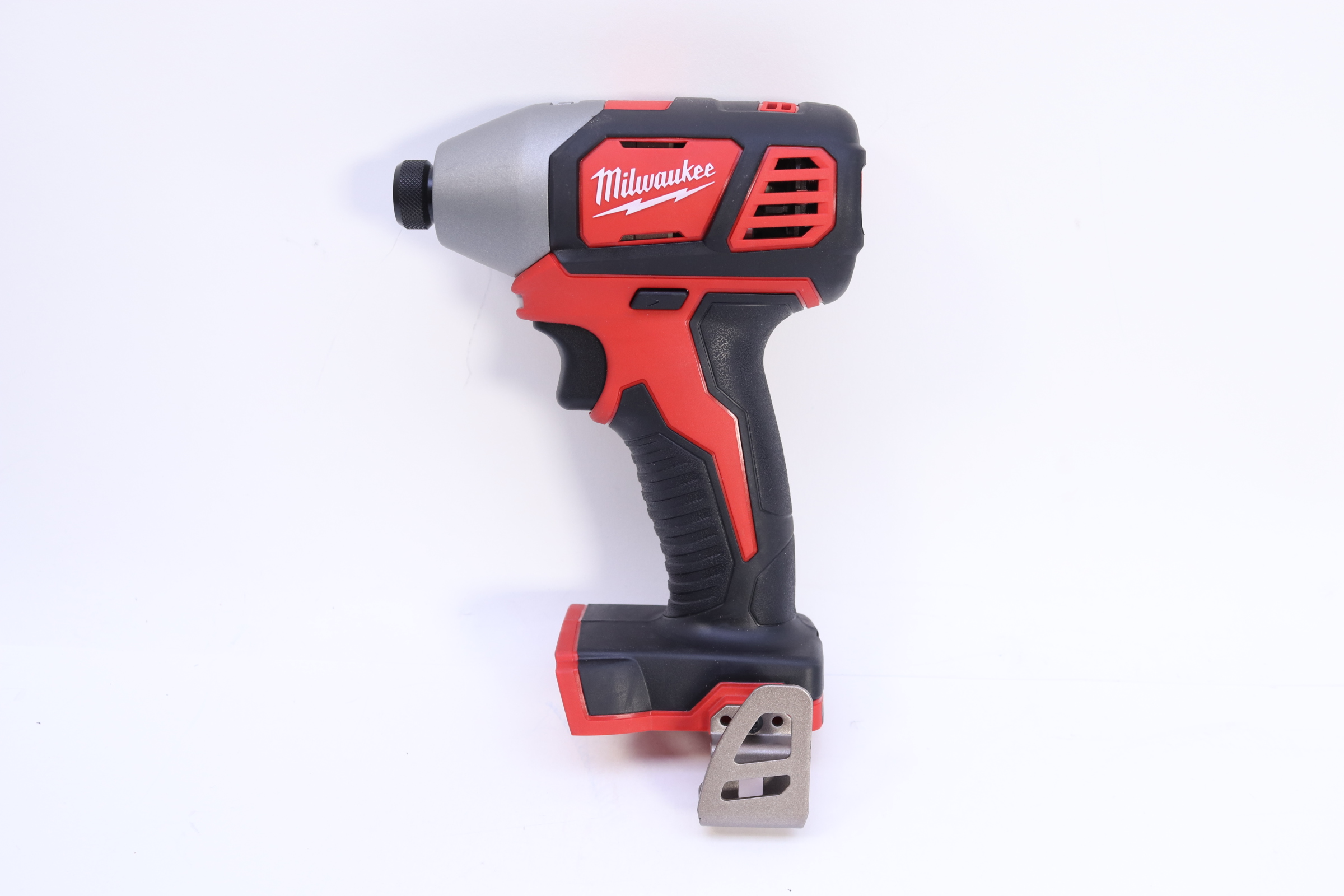 Milwaukee 265620 M18 18Volt LithiumIon Cordless 1/4" Hex Impact Driver