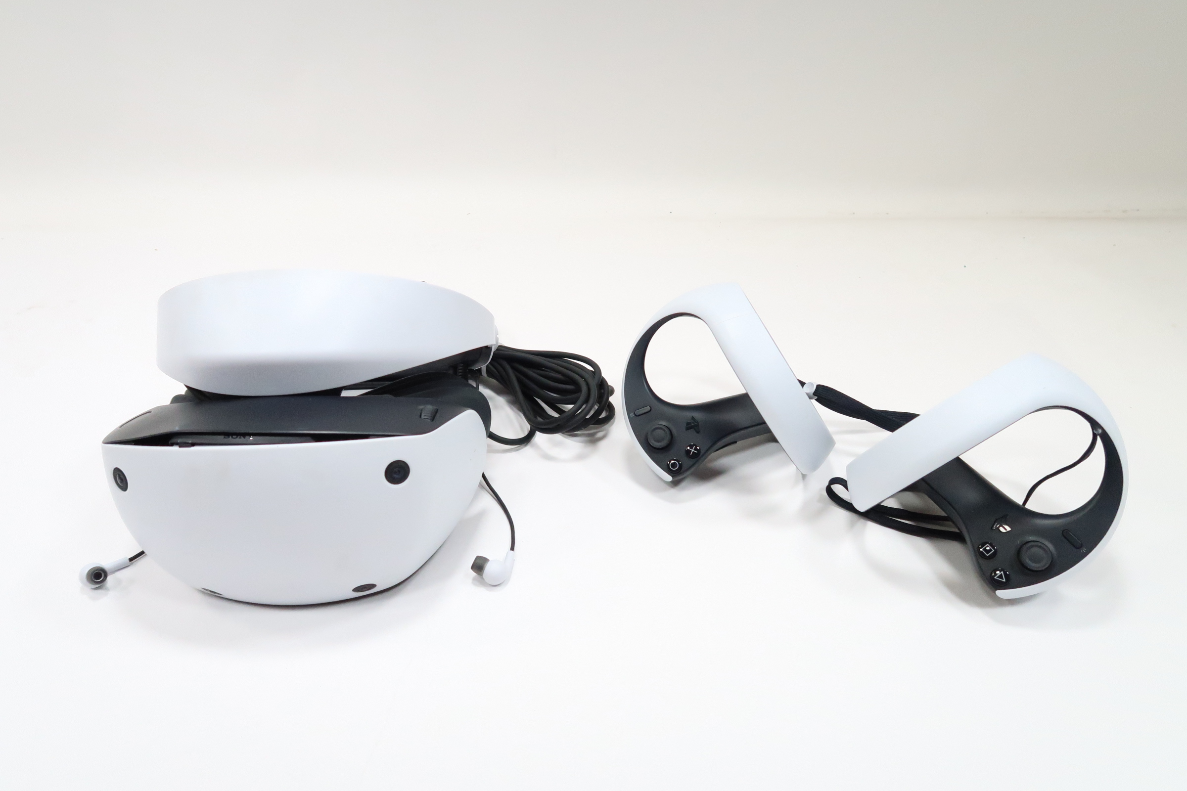 Sony CFI-ZVR1 PlayStation VR2 PlayStation 5 Virtual Reality Sony CFI-ZVR1 PlayStation VR2 PlayStation 5 Virtual Reality