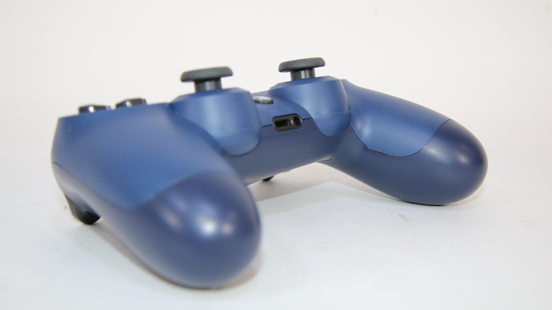 Sony CUHZCT2U PlayStation 4 PS4 Dual Shock Wireless Controller Navy Blue