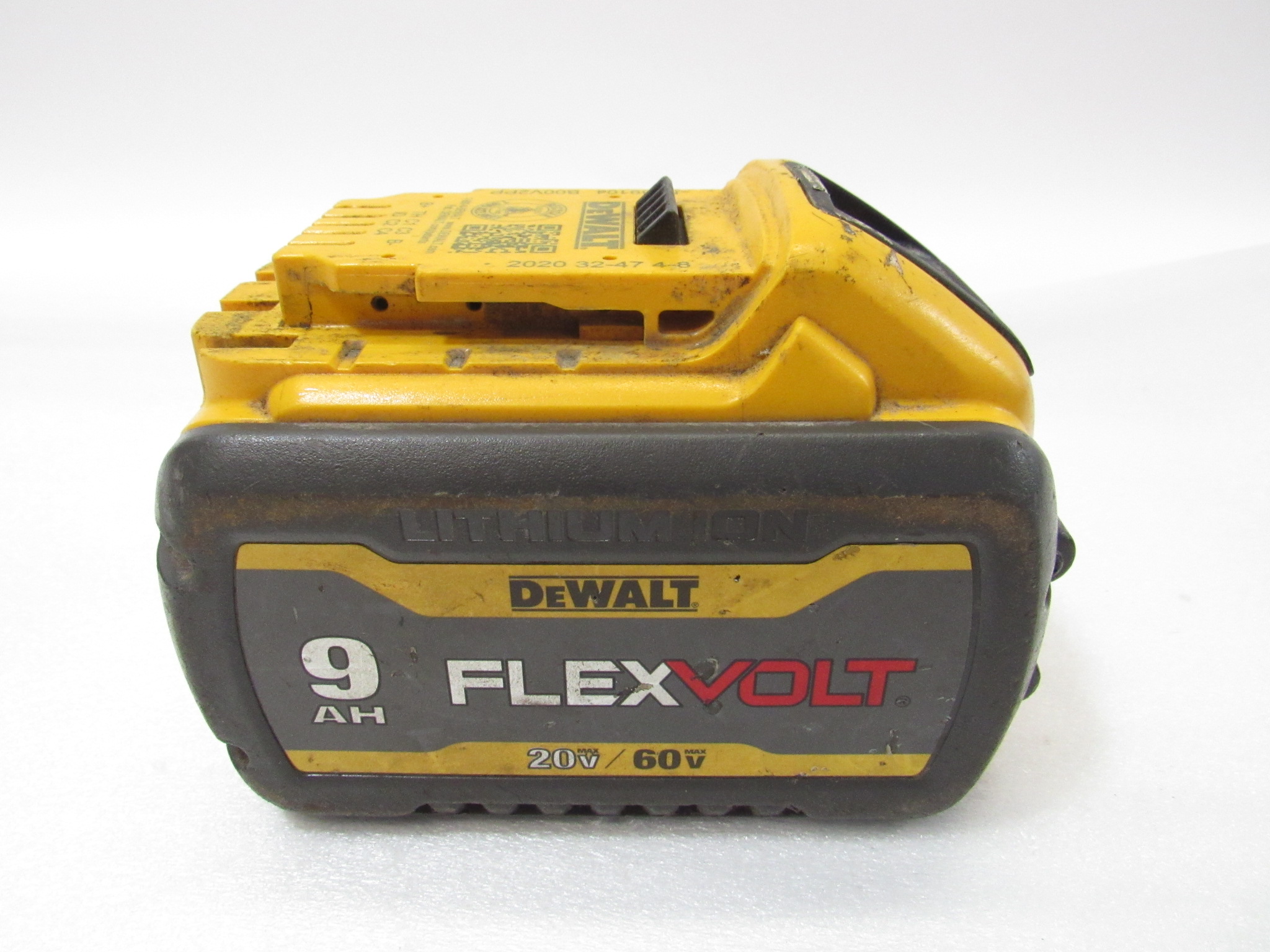 DEWALT DCB609 FLEXVOLT® 20-Volt/60-Volt MAX Lithium-Ion 9.0Ah Battery (2  pk.)