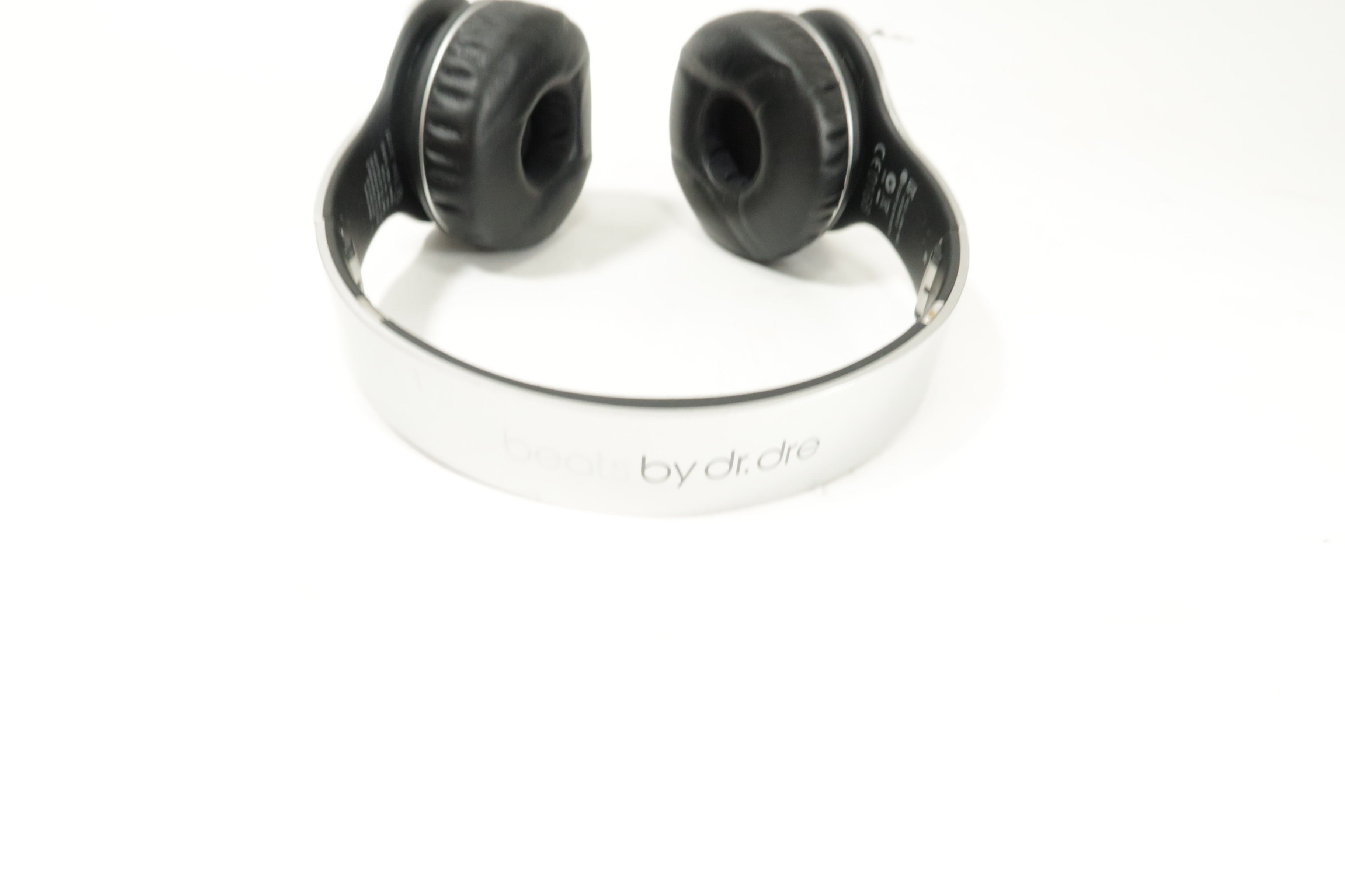Beats 8100001200 by Dr. Dre Wireless Headphones