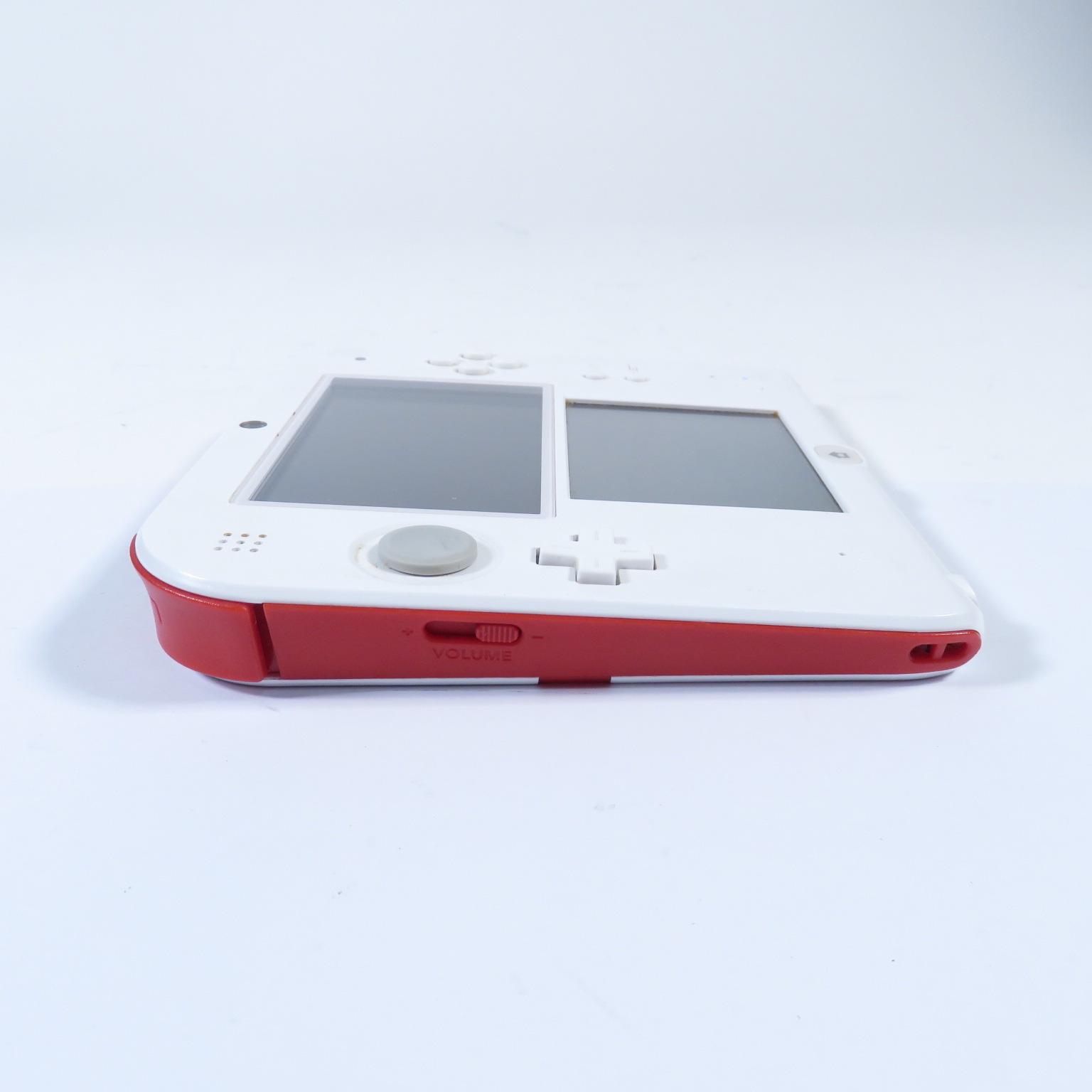 Nintendo 2DS FTR-001 Dual Screen 2D Handheld Video Game Console