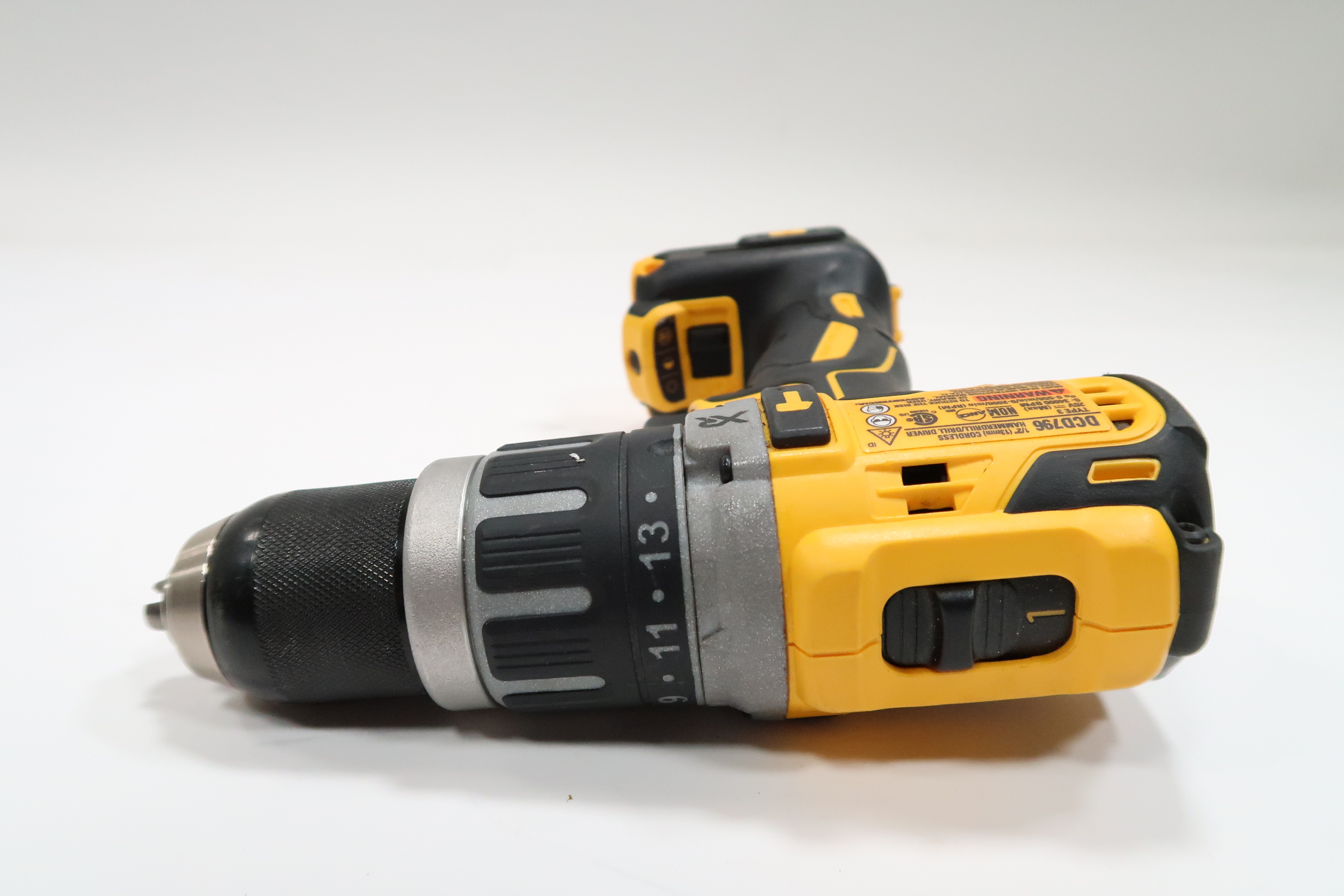 DeWalt DCD796 20V MAX XR Cordless Brushless 1/2 in. Hammer Drill/Driver ...