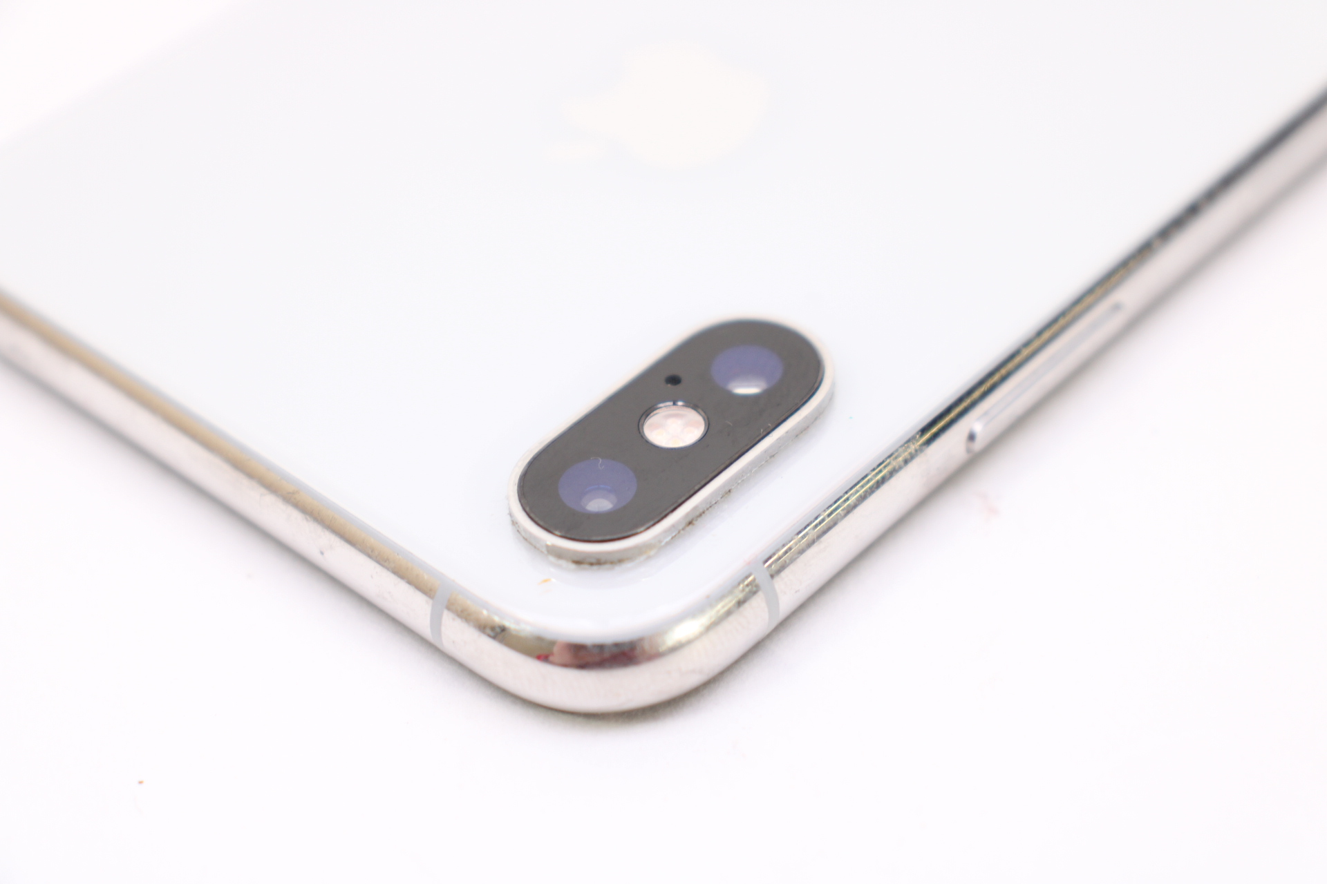 Apple iPhone XS MT8V2LL/A 64GB 5.8