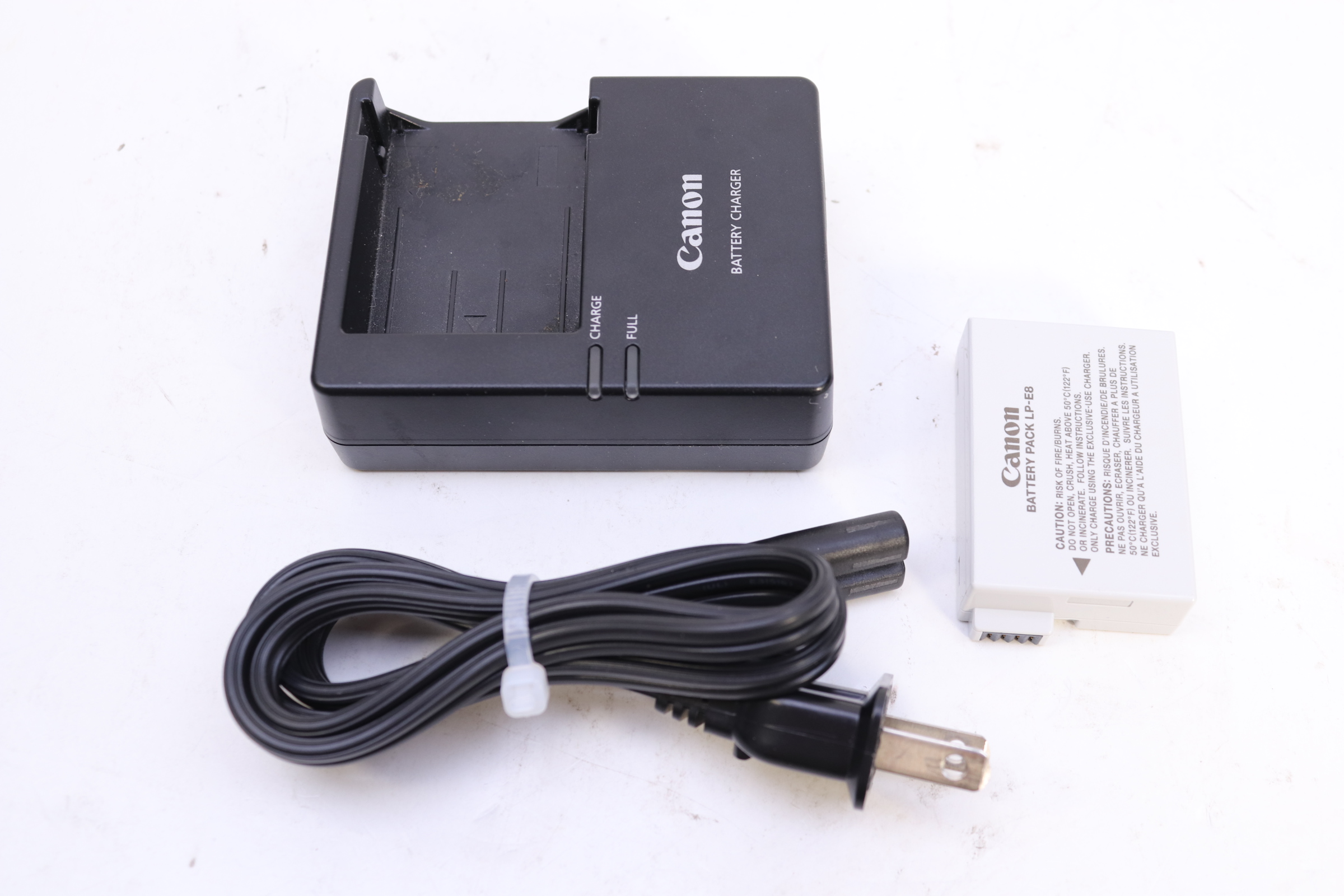 Canon DS126311 18.0MP EOS Rebel T3i Digital SLR Camera/EF-S 18-ffmm ...