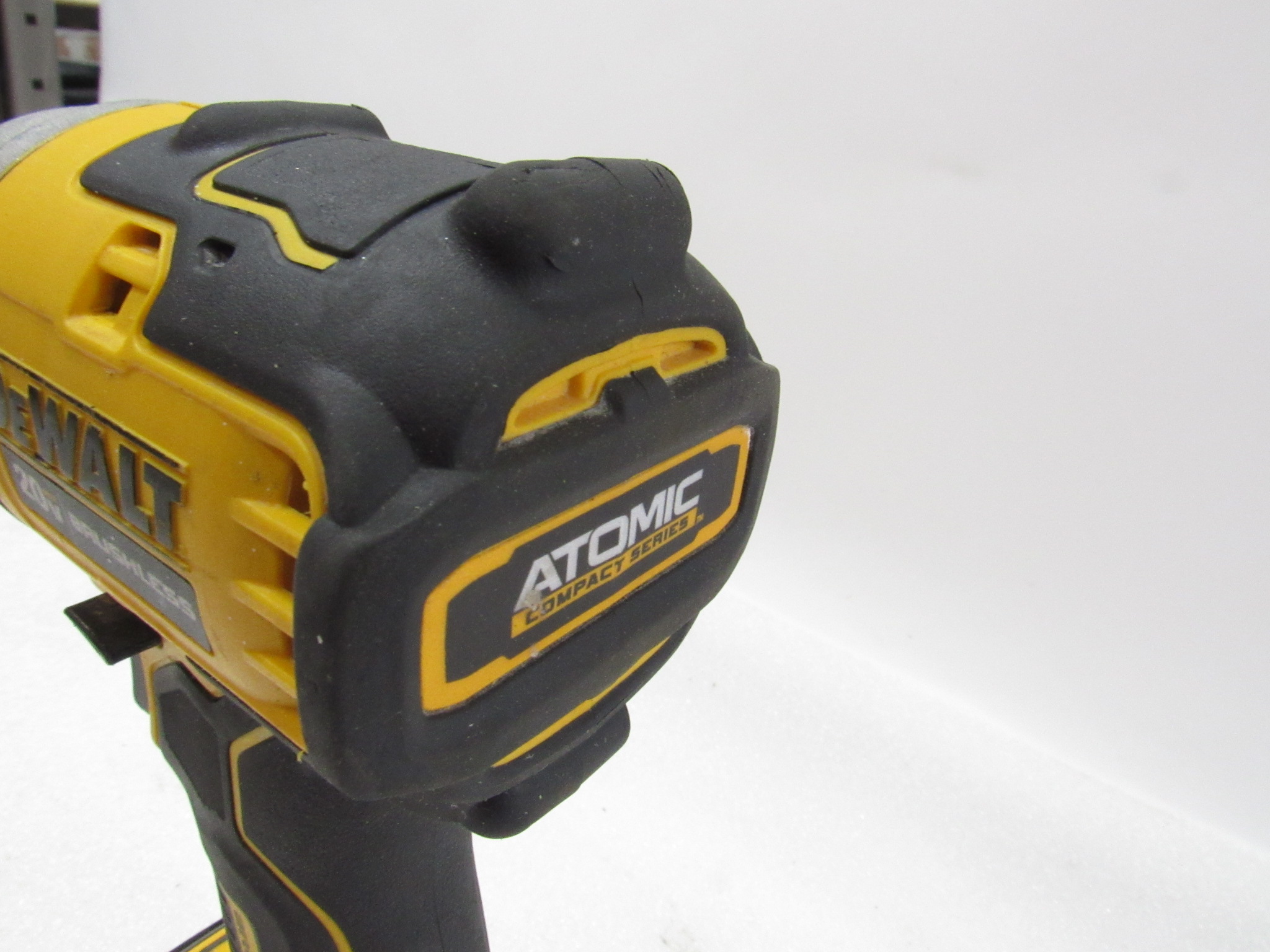 DEWALT DCF809B Avvitatore A Percussione Compatto 20V Max Brushless (solo Utensile), 1/4 Di Pollice, 1700 Nm