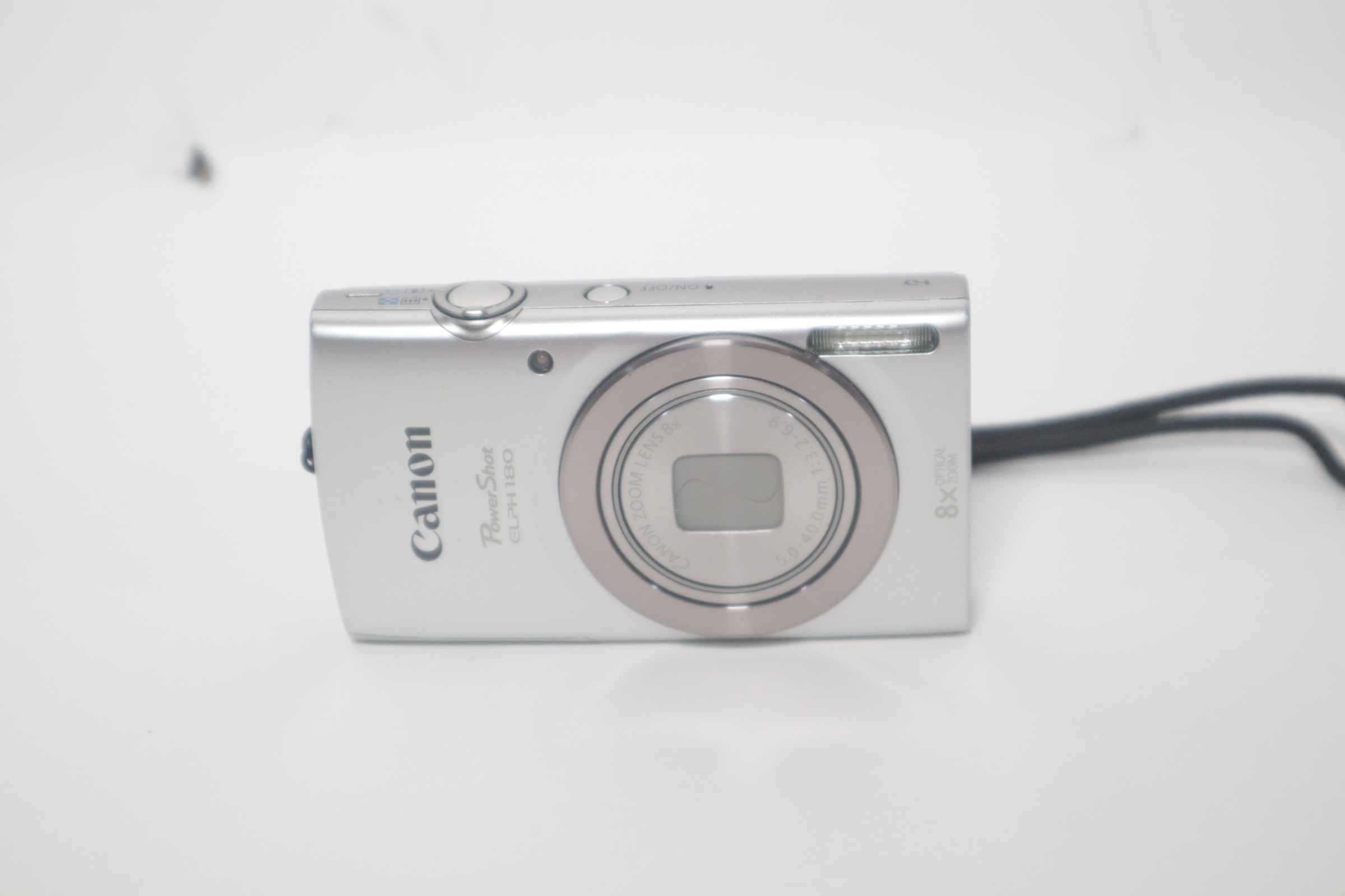 Canon PowerShot ELPH 180 Silver 20MP 8X Optical Zoom 28
