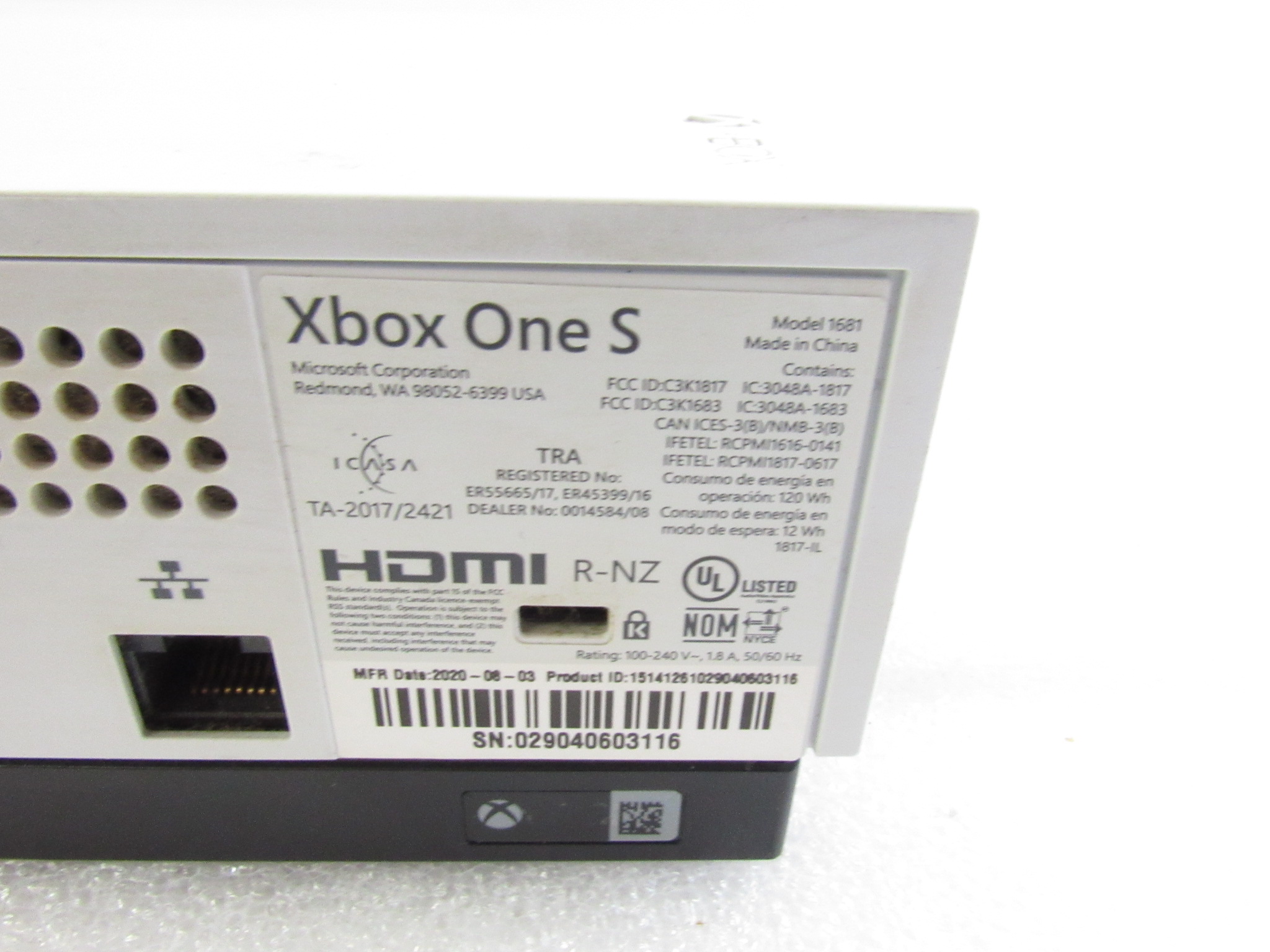 Microsoft Xbox One S 1681 1TB Video Game Console 1TB 3180