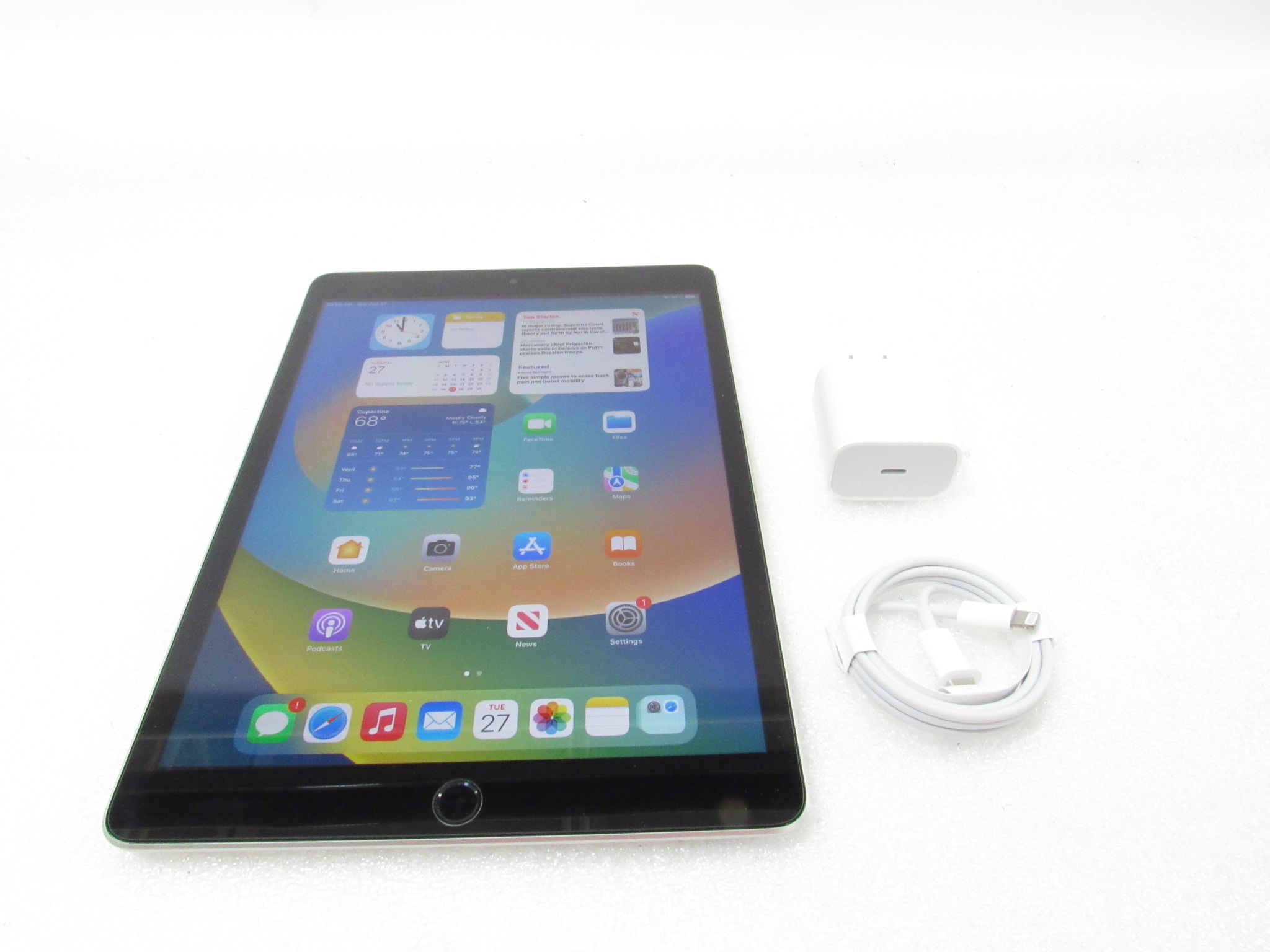 Apple MK2L3LL/A 10.2Inch iPad 9th Gen 64GB Silver WIFI